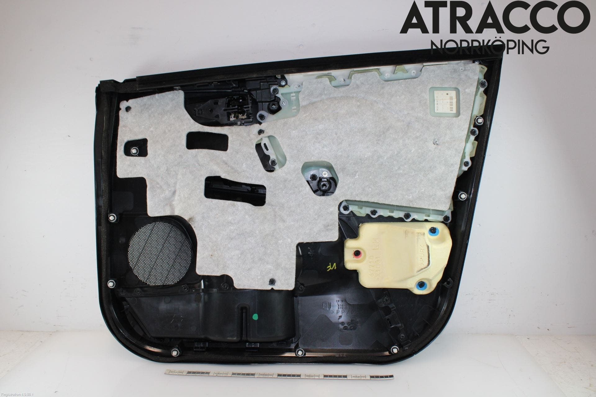 Toyota RAV4 13-18 Dörrklädsel Vä