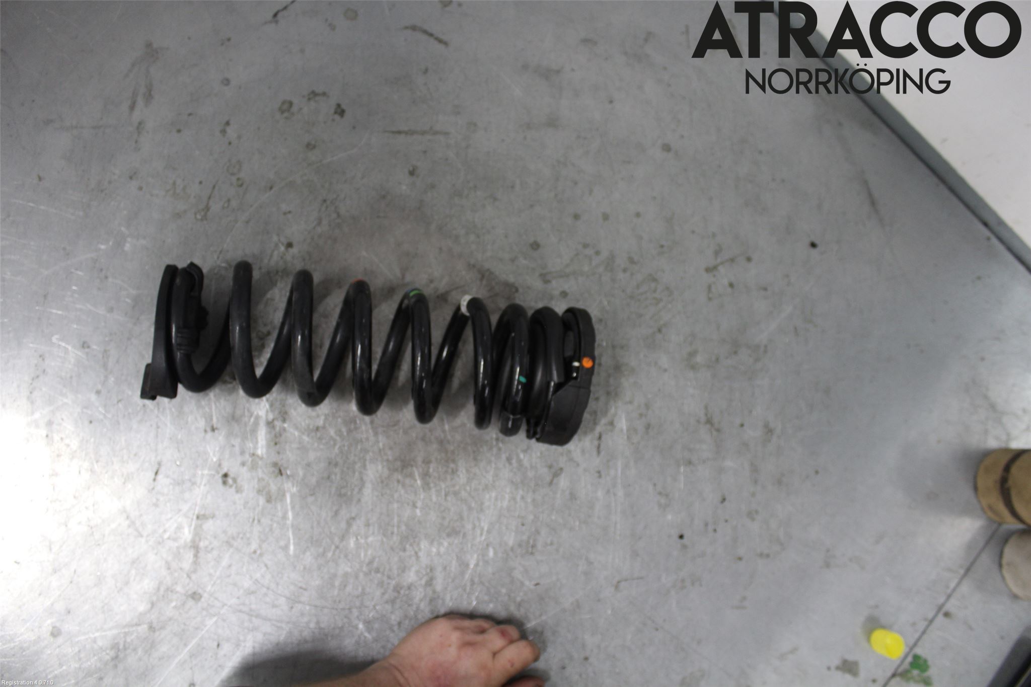 Jaguar F-PACE Fjäder Bak