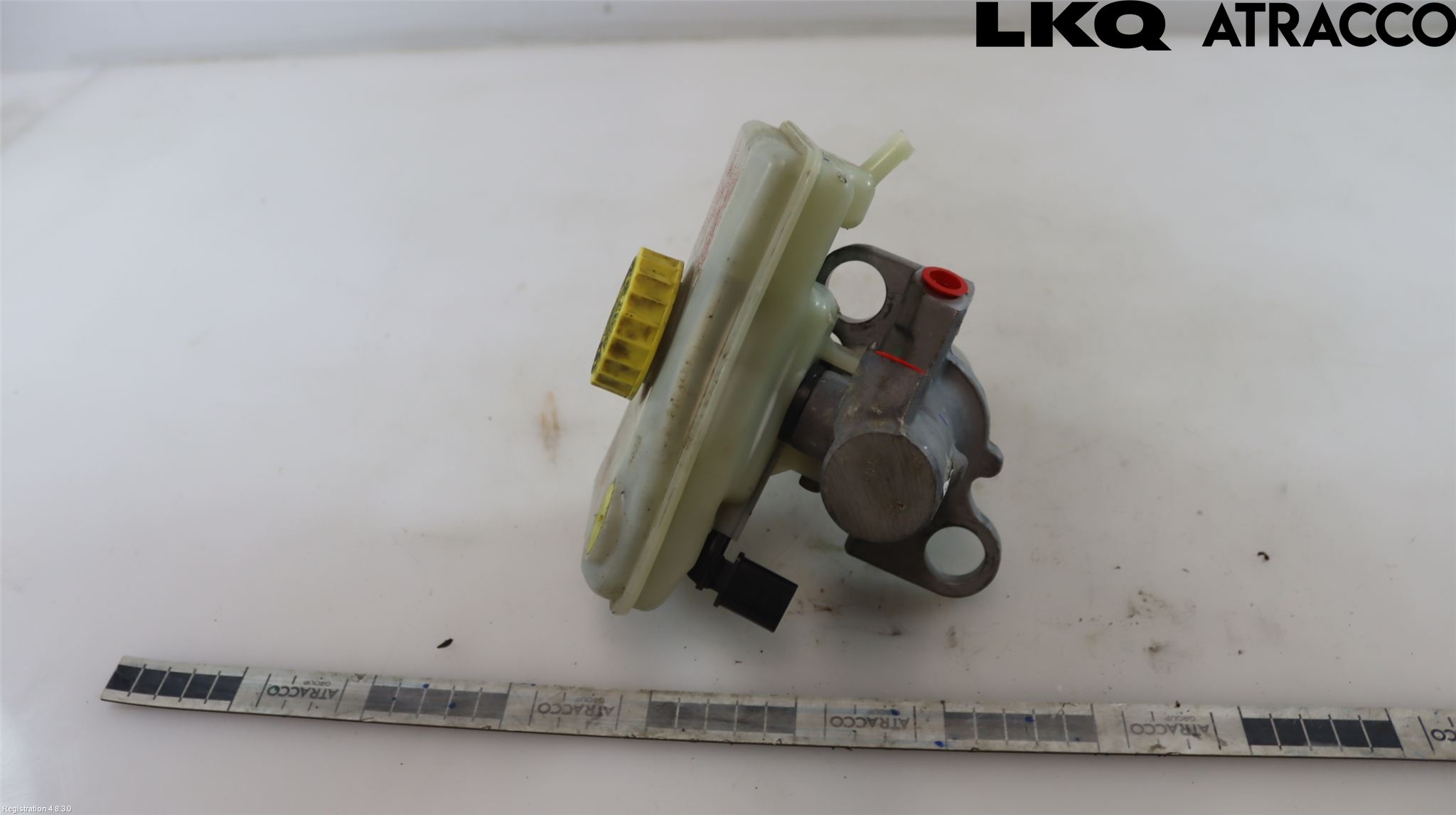 Volkswagen VW PASSAT 01-05 Broms Huvudcylinder