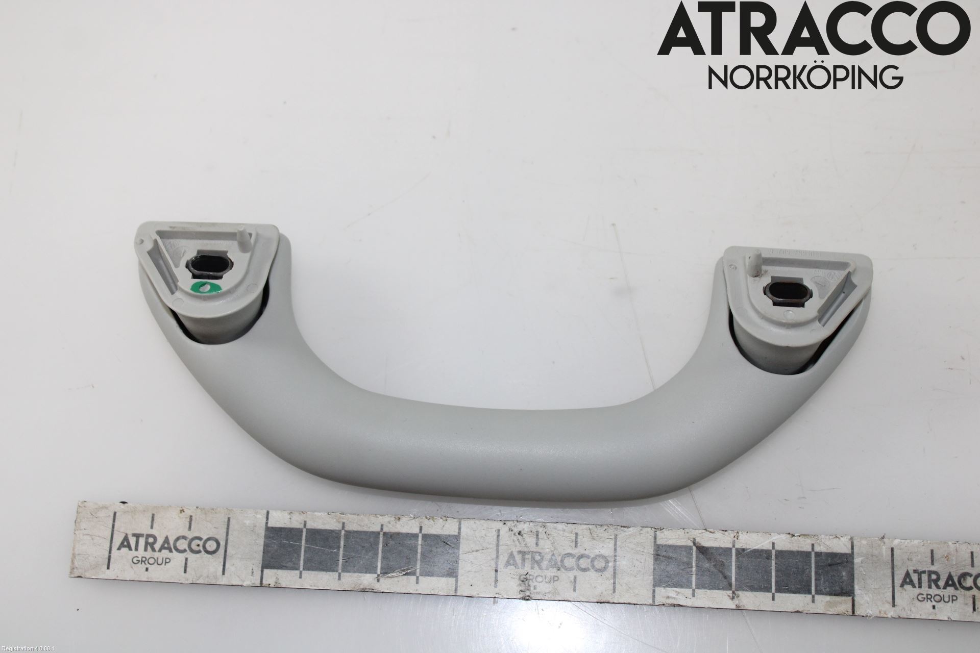 Volkswagen VW TOURAN 03-10 Kurvhandtag I Tak