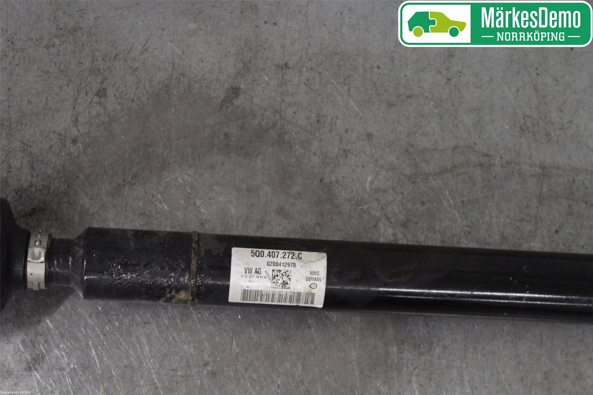 Skoda YETI Drivaxel Fram Höger