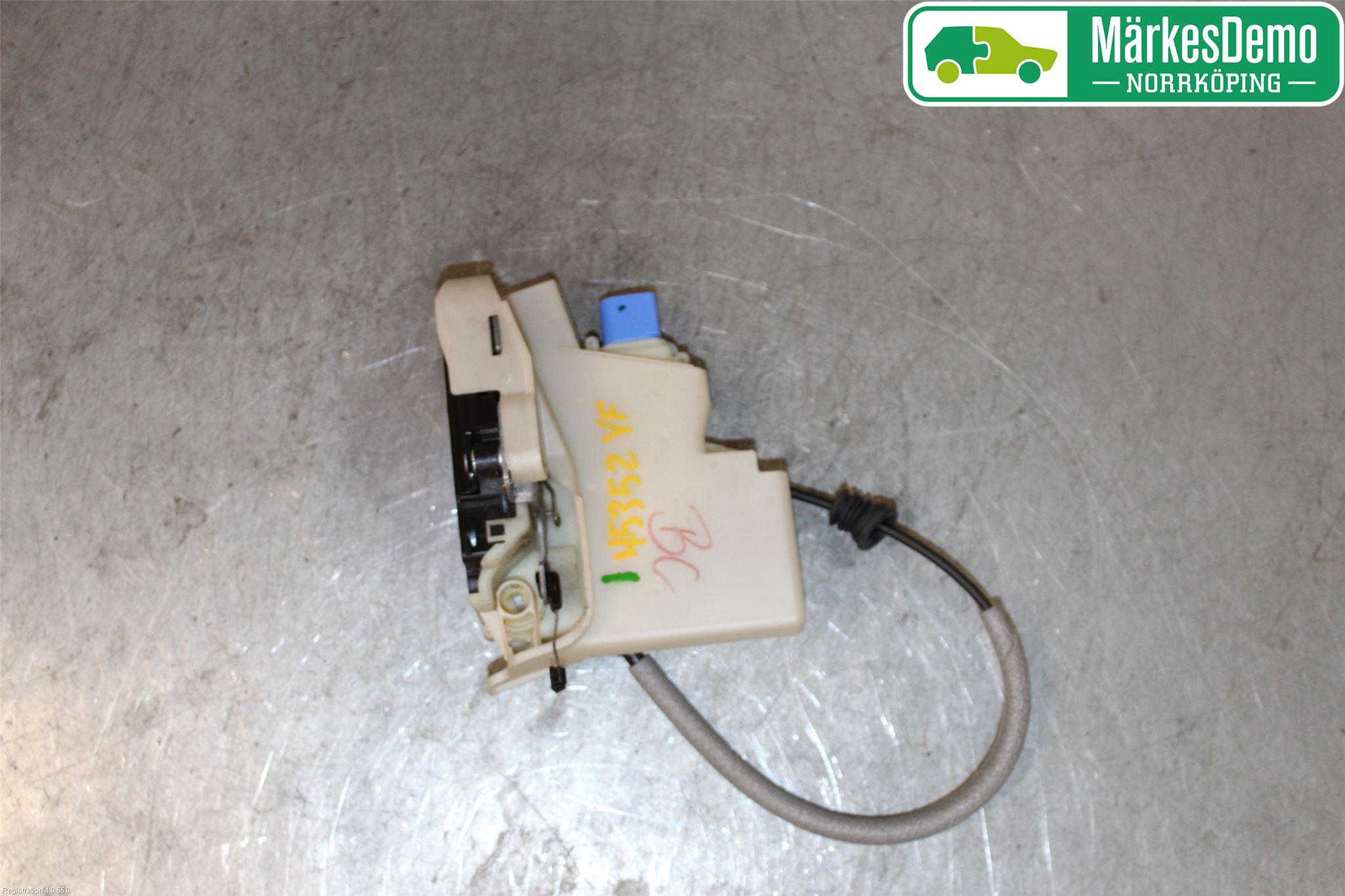 Volkswagen VW TRANSP/CARAVELLE (T6) 16-22 Låskista-Dörrlås