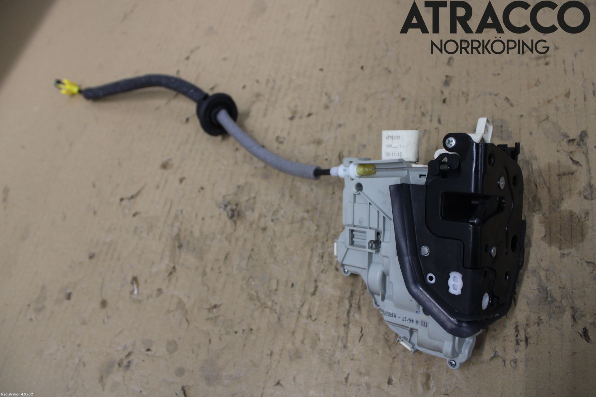 Audi A4/S4 B9 16-19 Låskista-Dörrlås