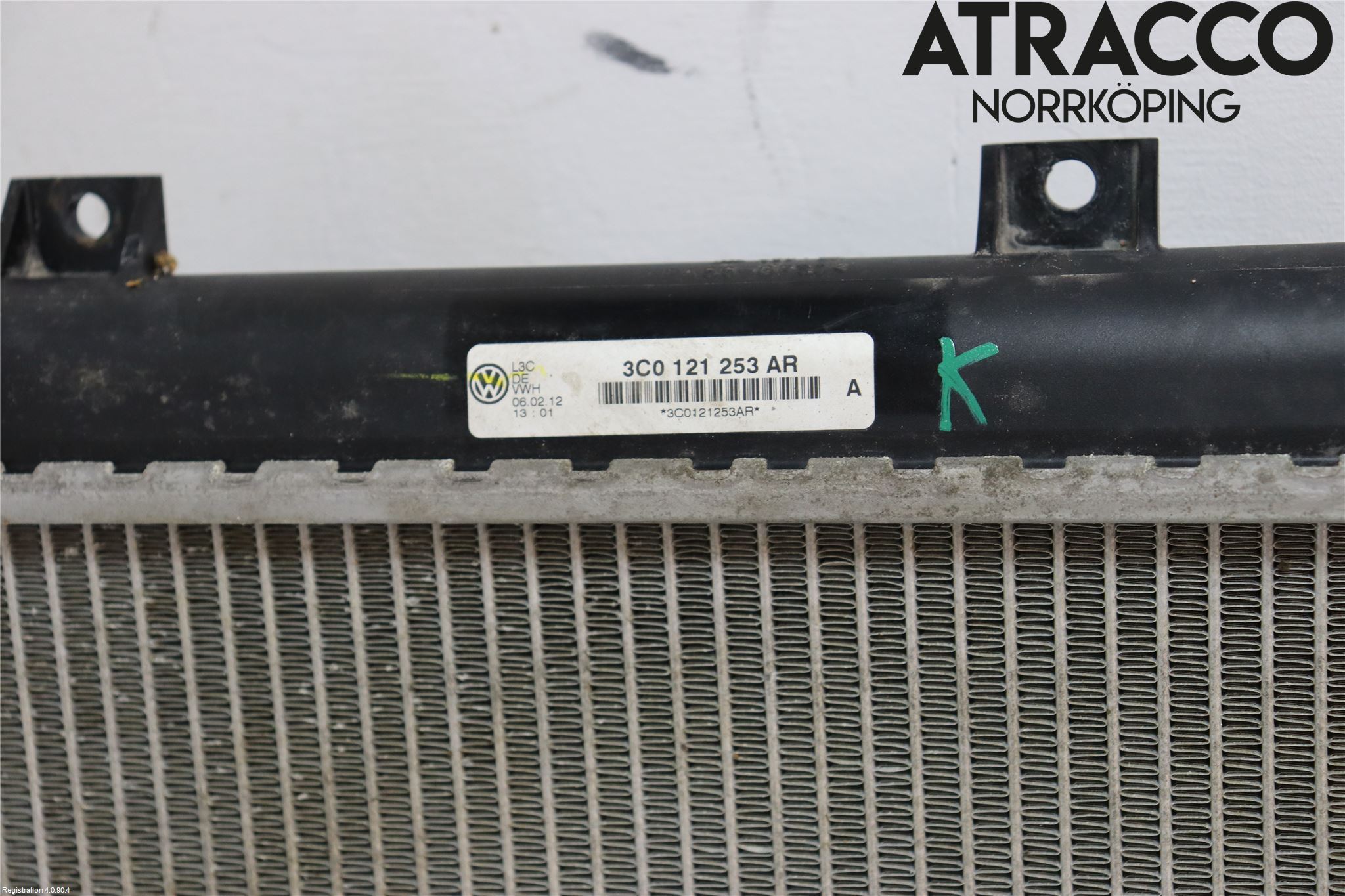 Volkswagen VW PASSAT 11-14 Kylare Aut