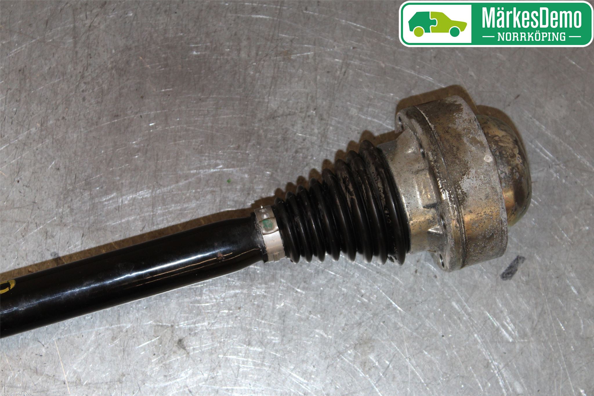 Audi A5 17- Drivaxel Bak Vänster