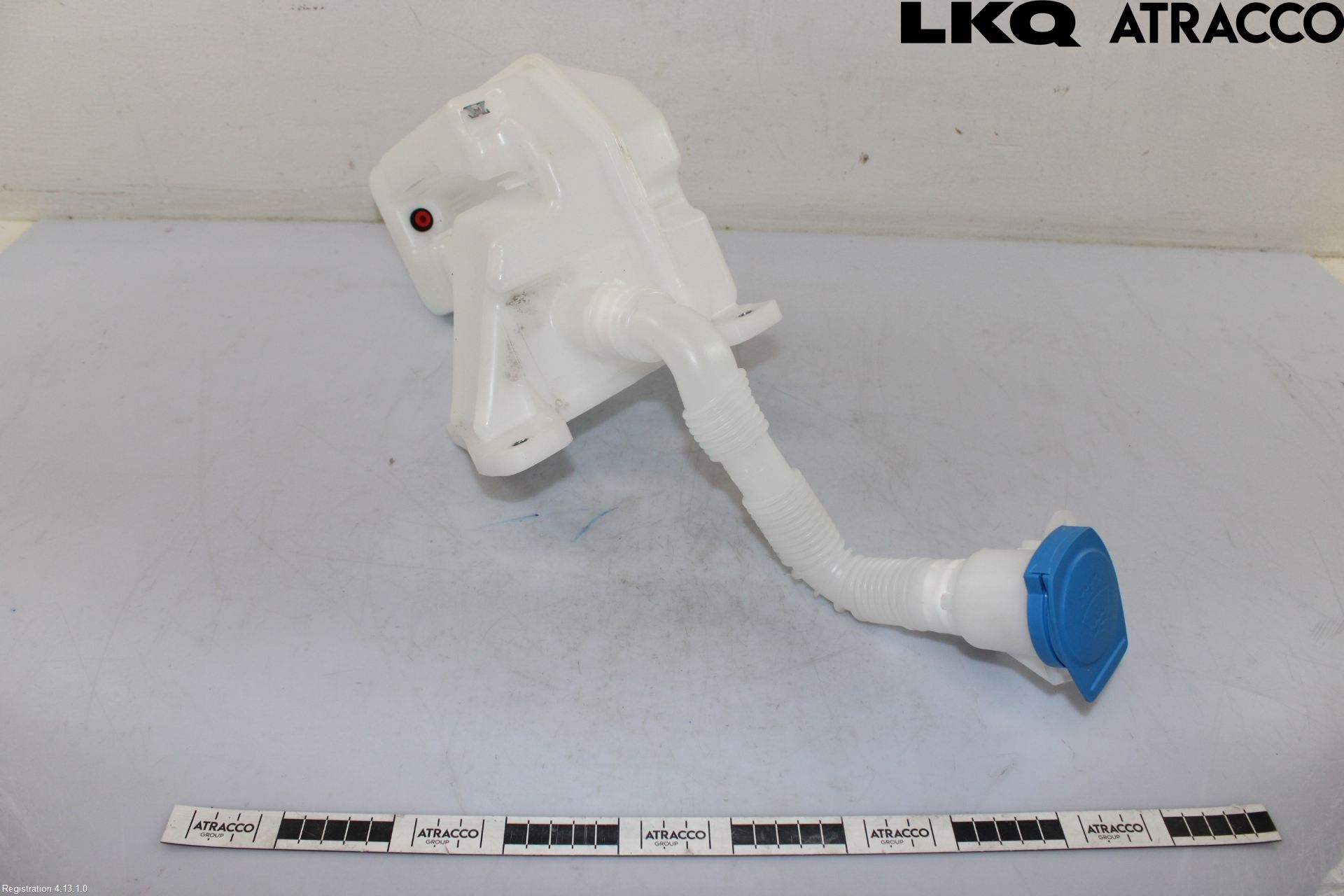 Seat LEON 20- Spolartank Vindruta