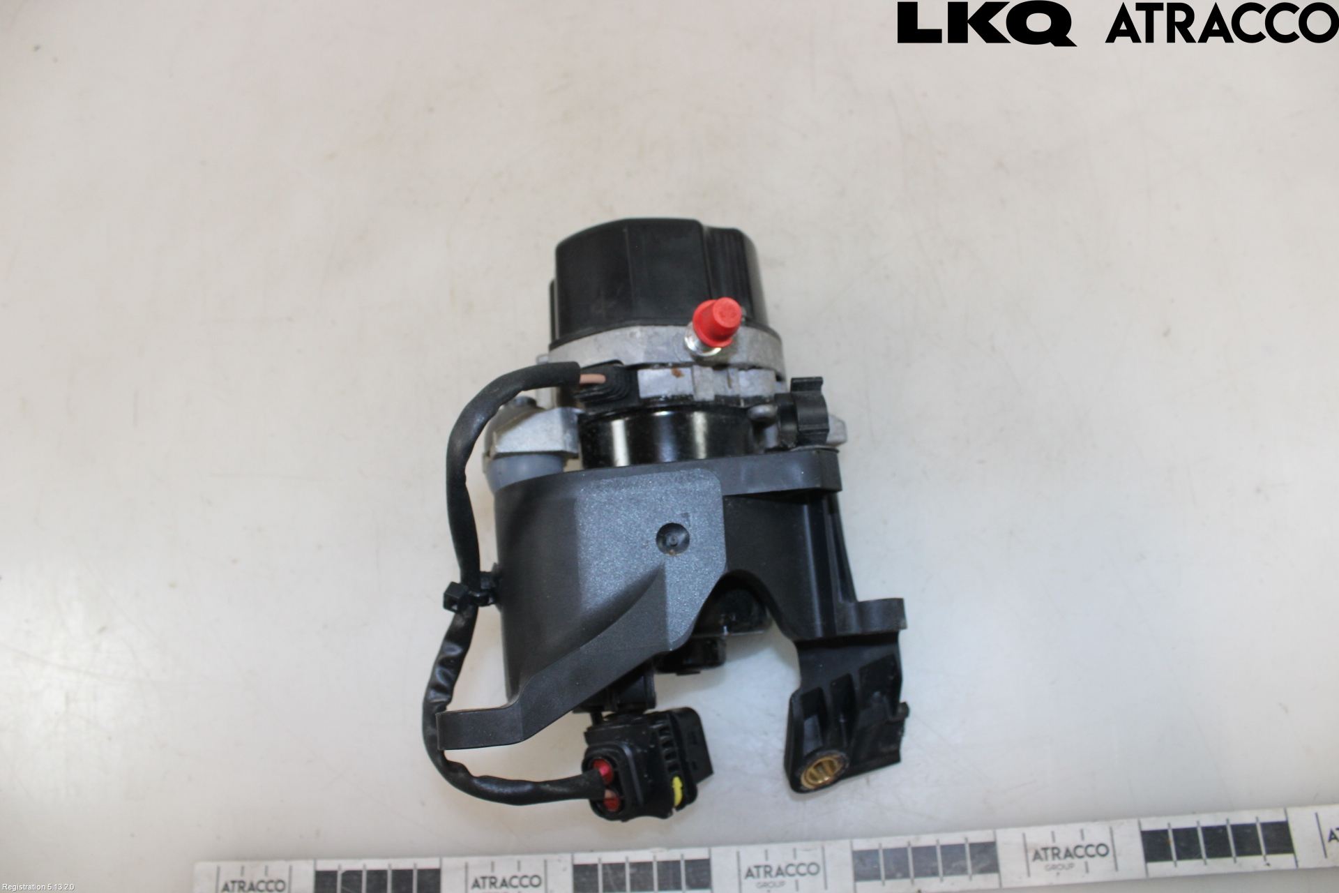Mercedes-Benz MB EQA (H243) 21- Vakuumpump