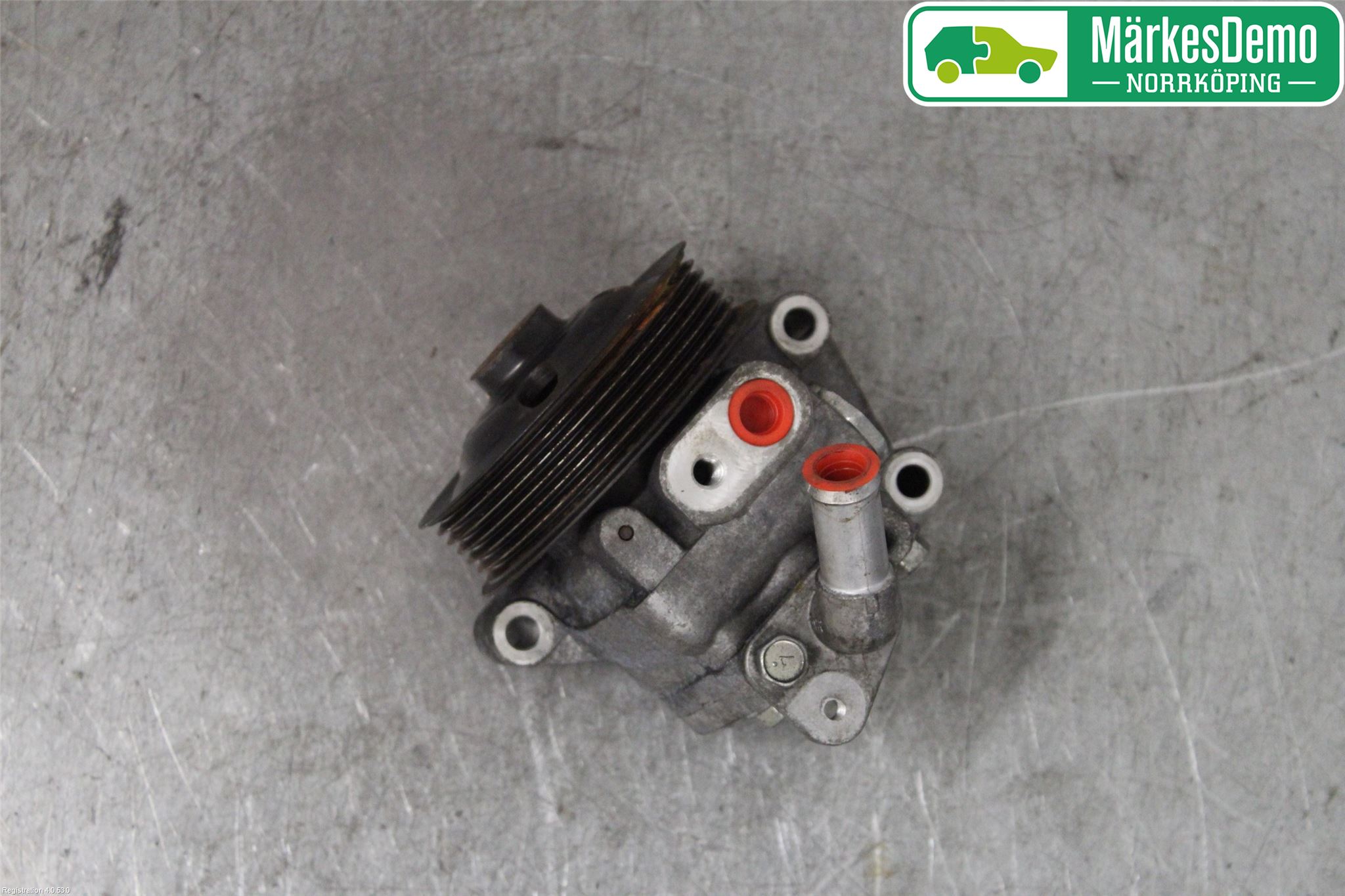 Jaguar XF 08-15 Styrservopump