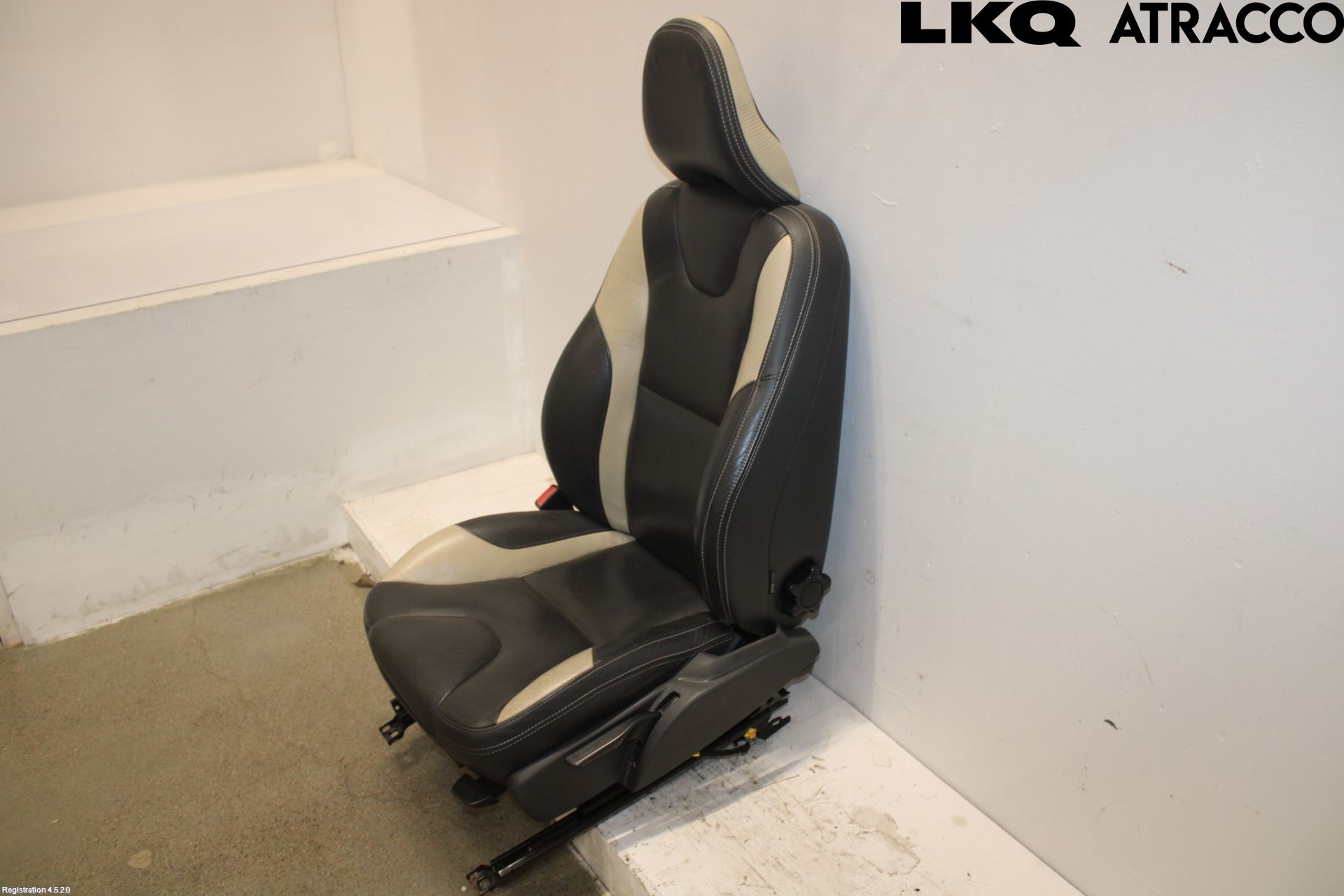 Volvo XC60 09-13 Inredning Stol Fram Vä