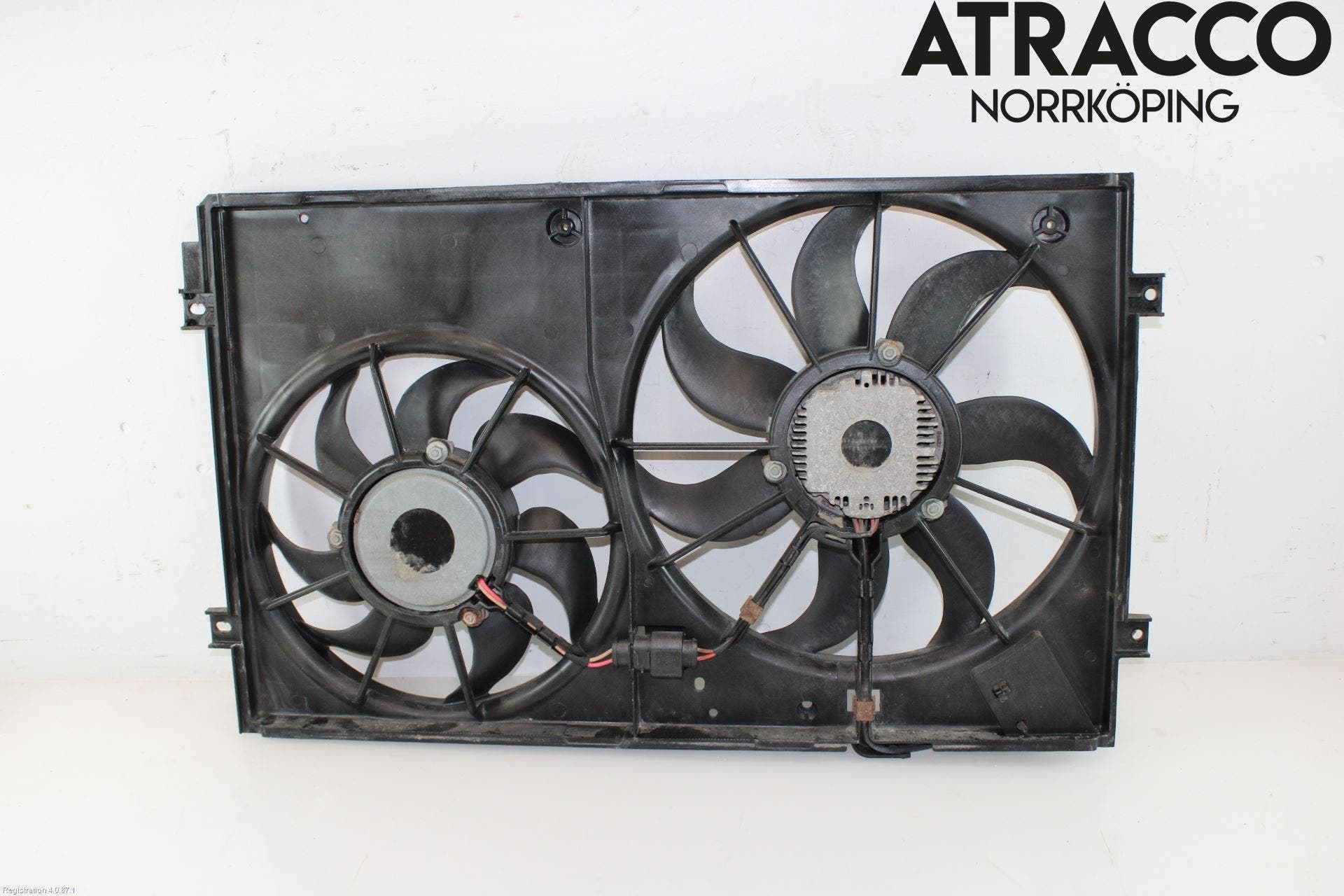 Volkswagen VW CADDY 04-10 Kylfläkt El