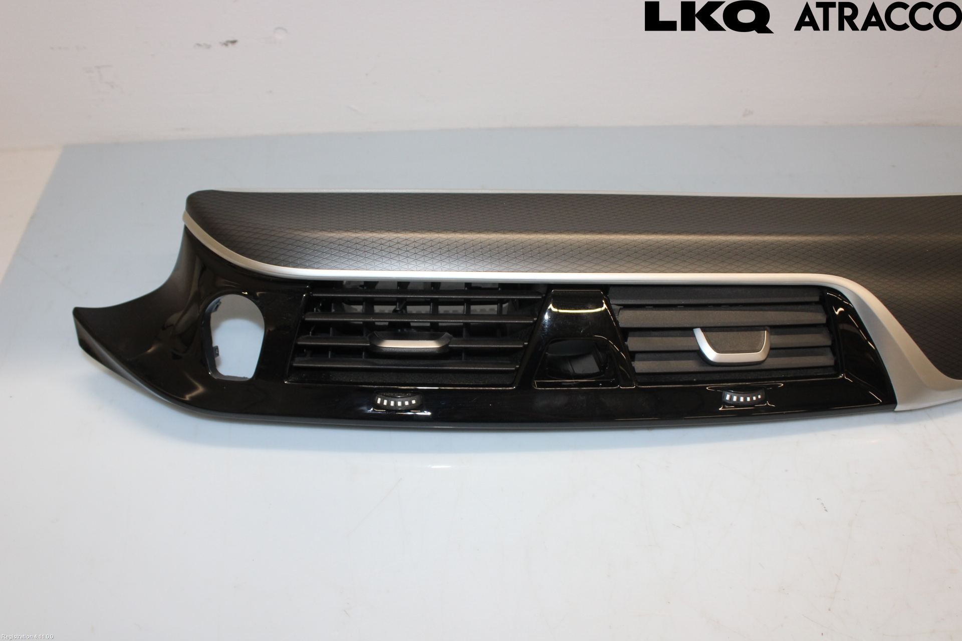 BMW 5 G30/G31/F90 17-23 Defrosterkanal-Munstycke