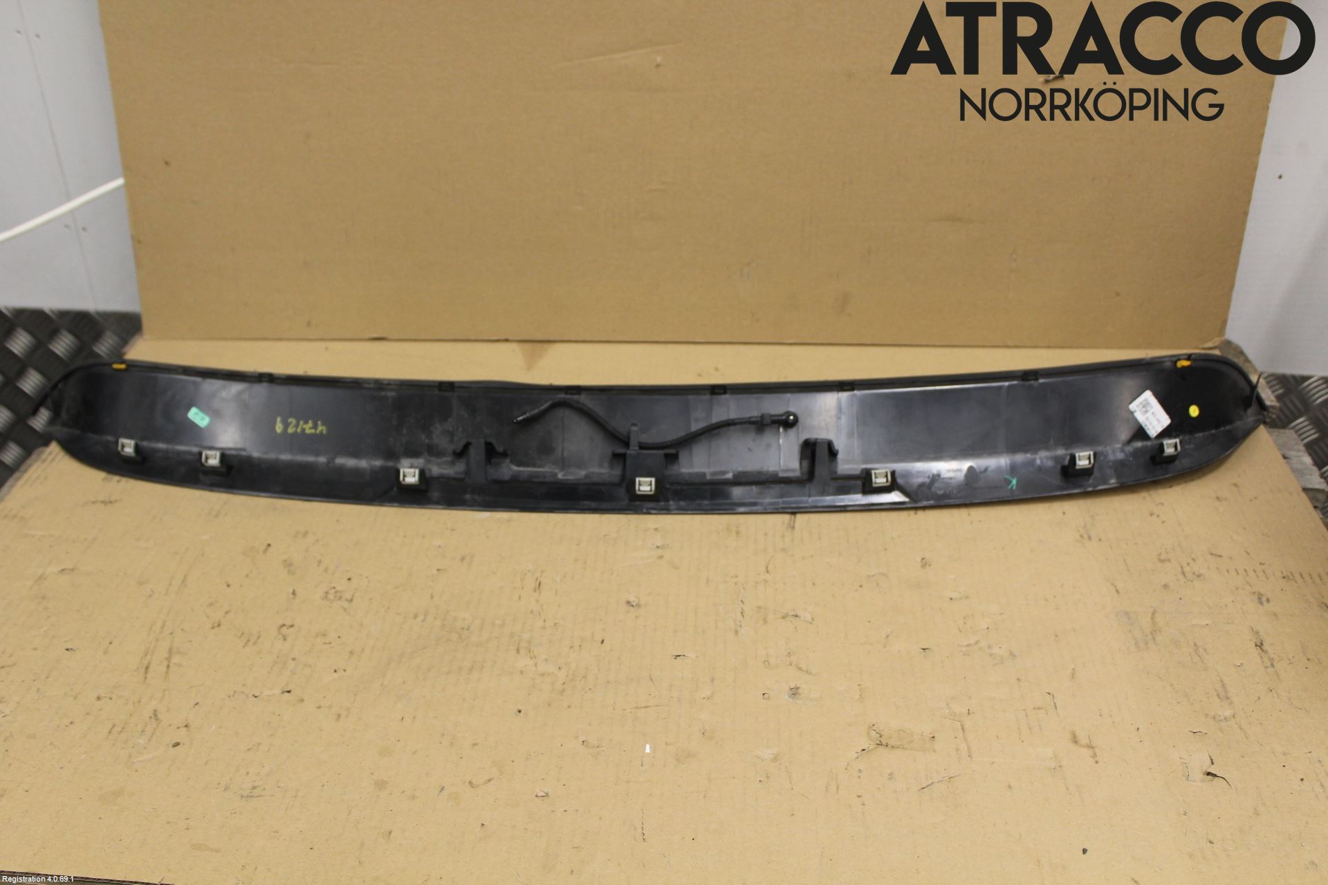 Volkswagen VW T-CROSS 19- Spoiler Baklucka