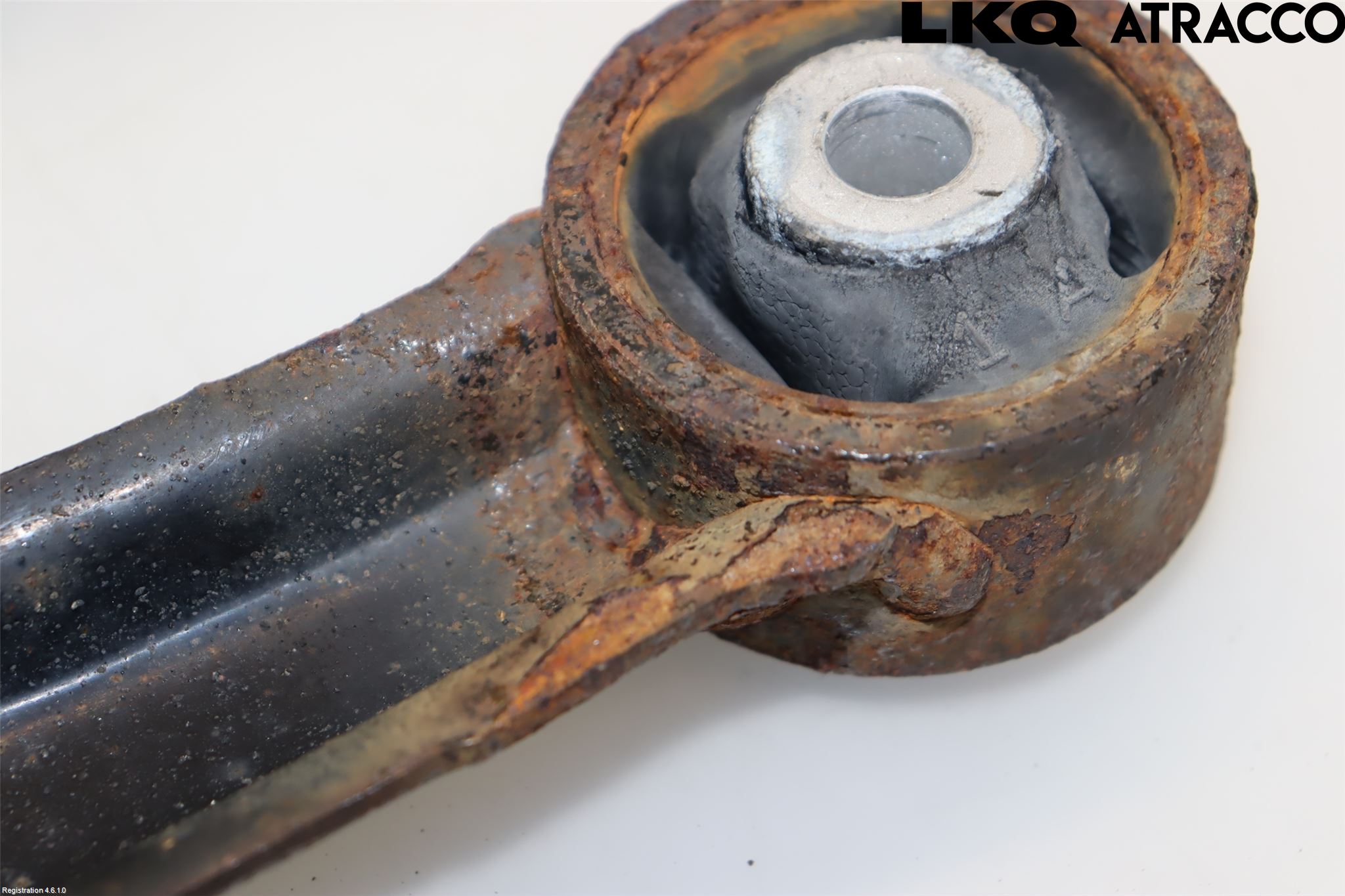 Toyota RAV4 13-18 Bärarm Bak Vänster