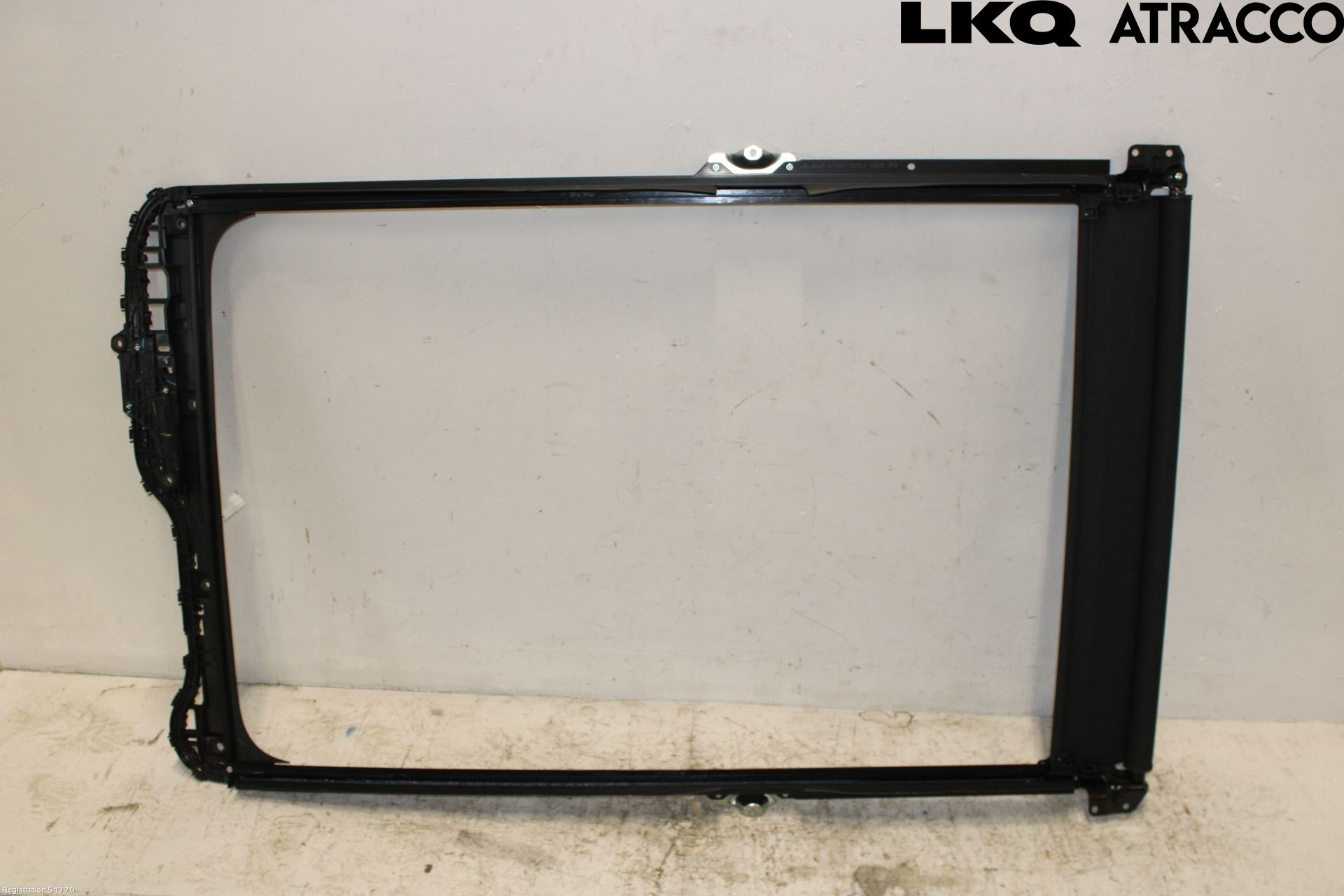 Mercedes-Benz MB EQE (V295) 22- Taklucka Vindavisare