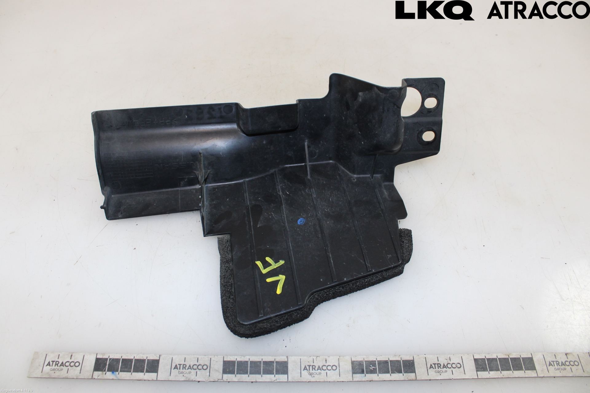 Nissan QASHQAI 10-14 Deflektor Plåt-Plast Kylning
