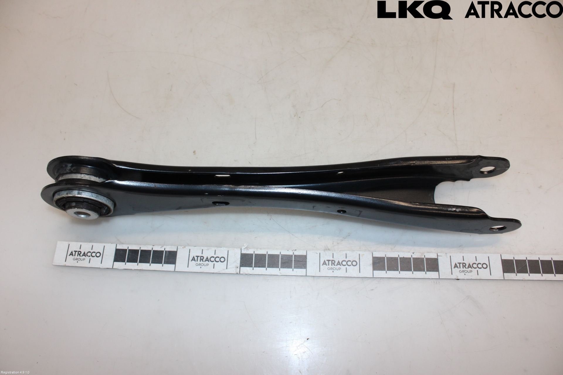 Cupra BORN 22- Bärarm Bak Vänster