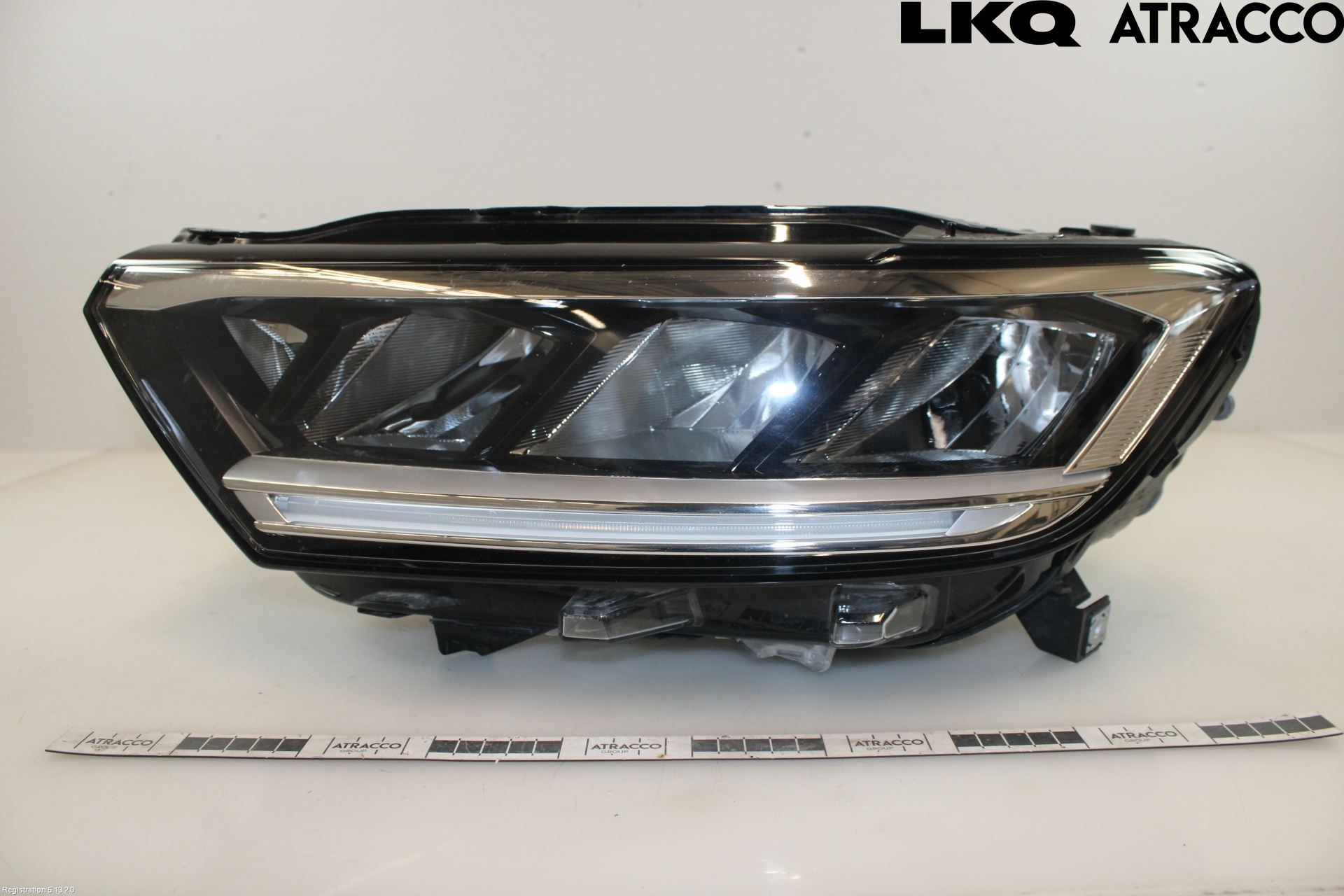 Volkswagen VW T-ROC 18- Strålkastare Vänster