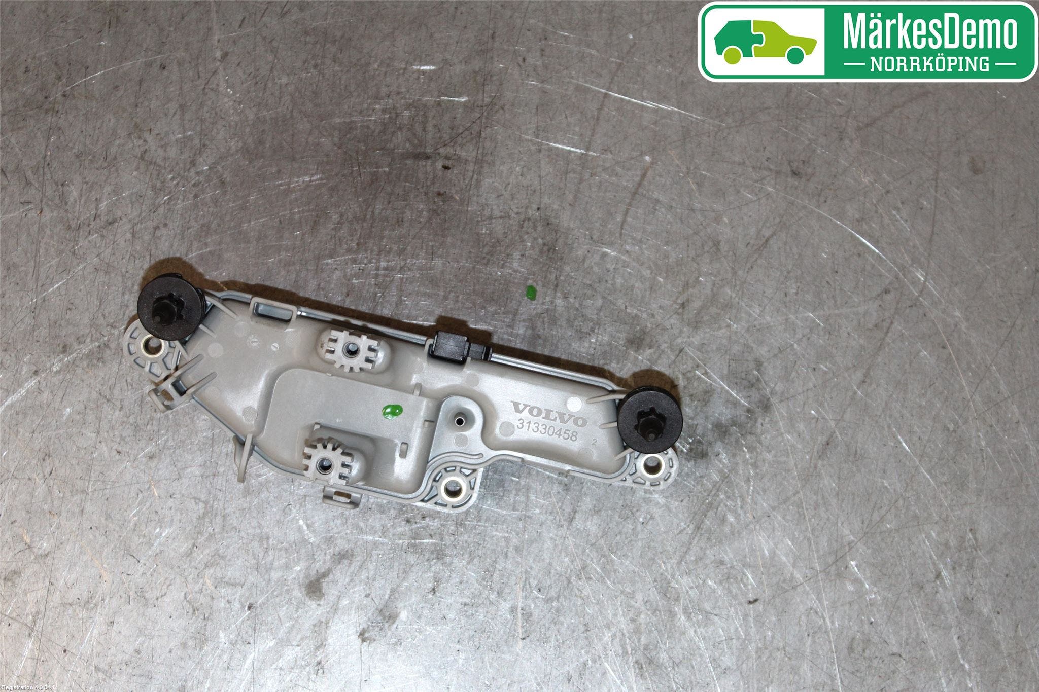 Volvo V40 12-19 Vacuumtank