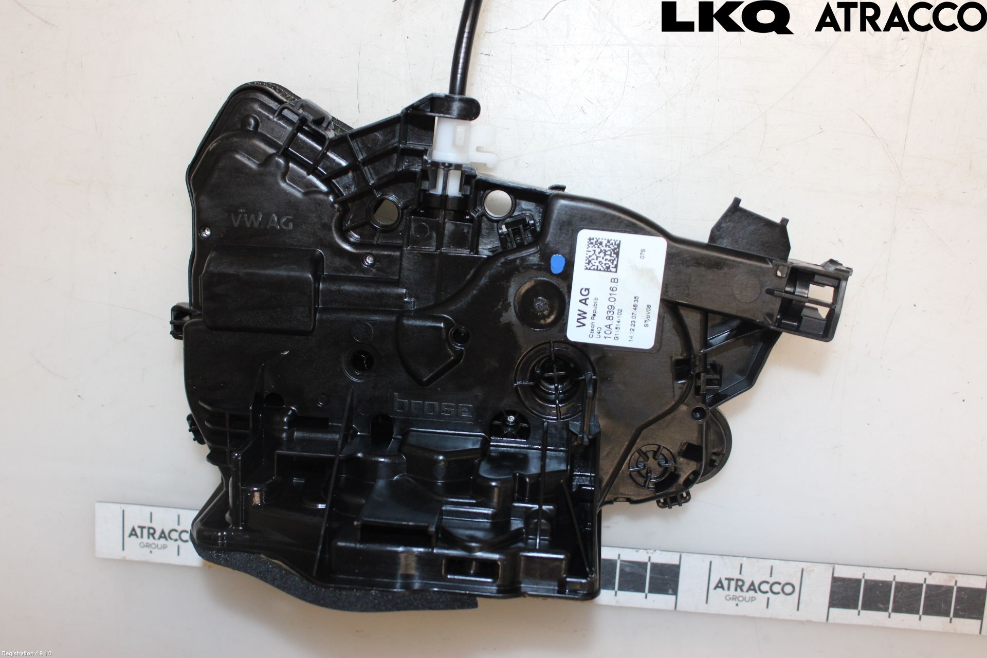 Skoda SCALA 19- Låskista-Dörrlås