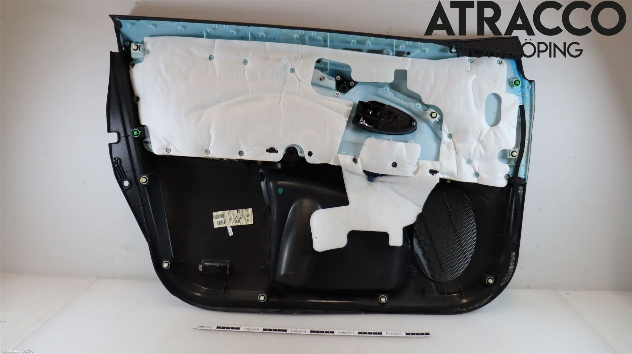 Toyota AVENSIS 16-18 Dörrklädsel Hö