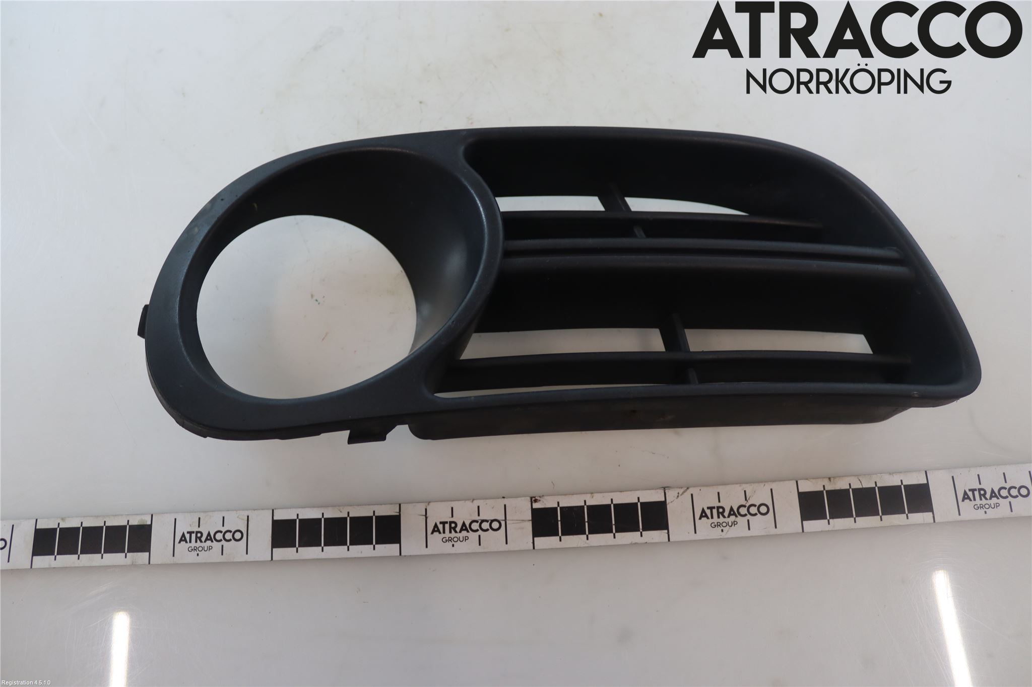 Skoda FABIA 99-07 Dimljussarg Fram