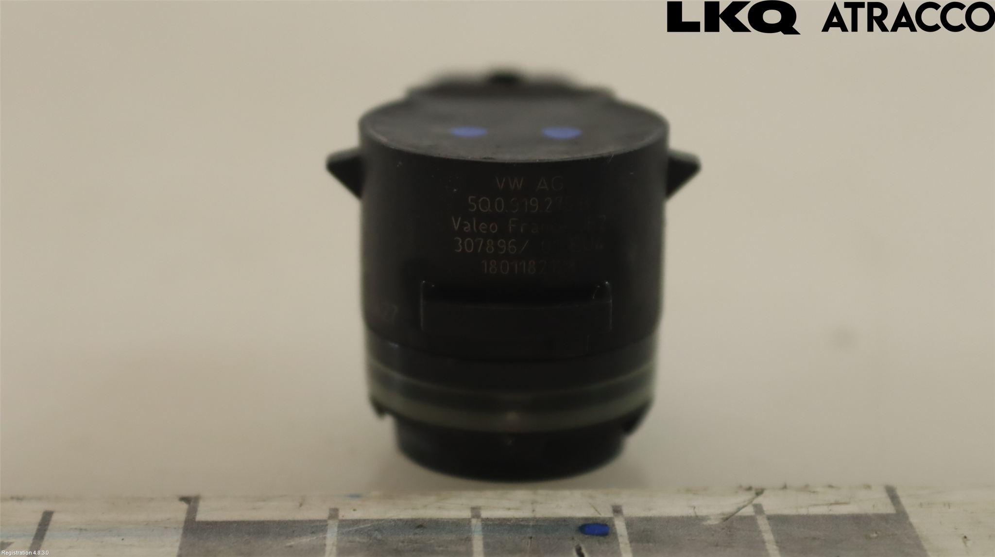 Volkswagen VW PASSAT 15-19 Parkeringshjälp Frontsensor