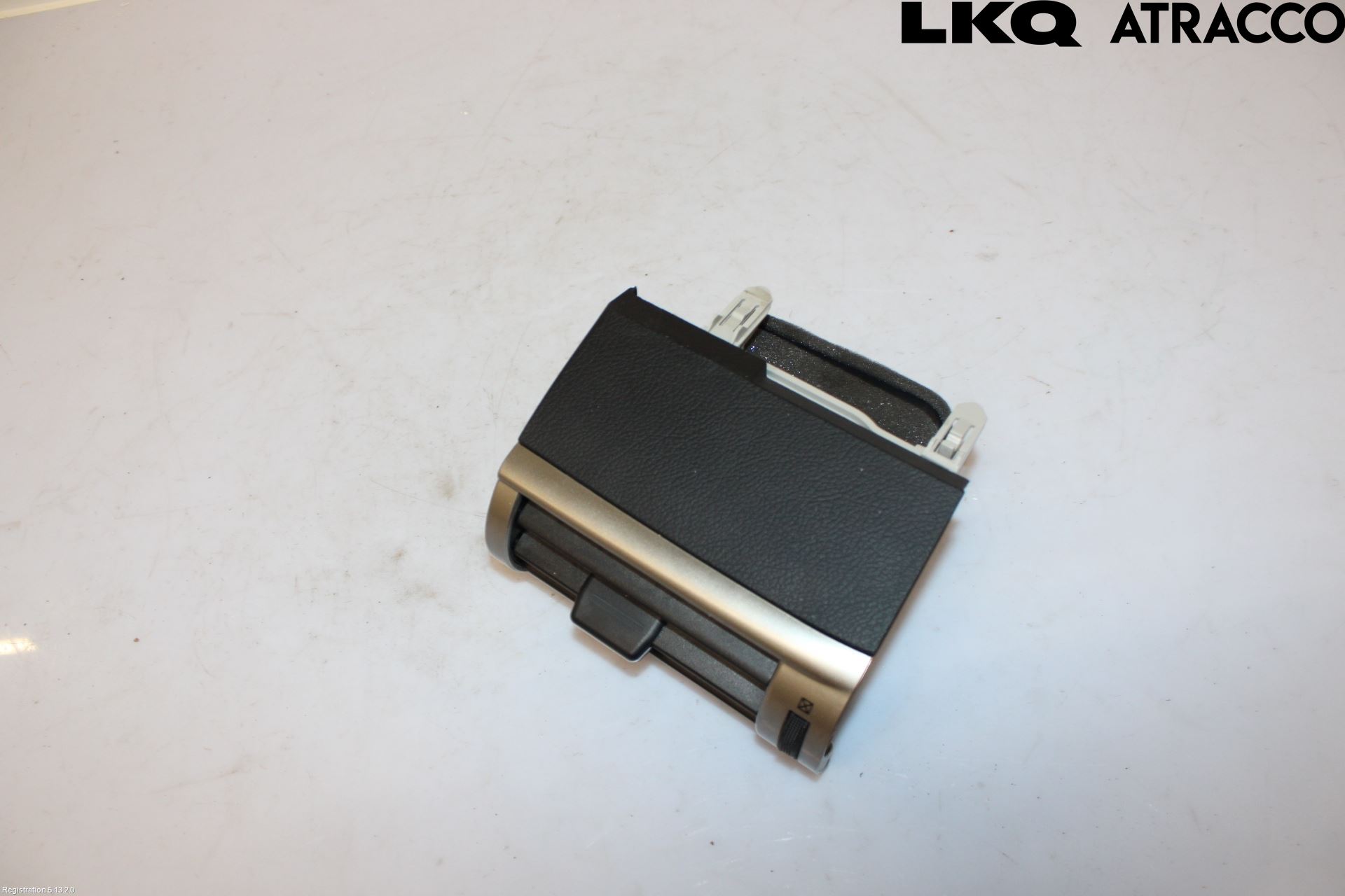 Lexus IS 250/350 14-20 Defrosterkanal-Munstycke