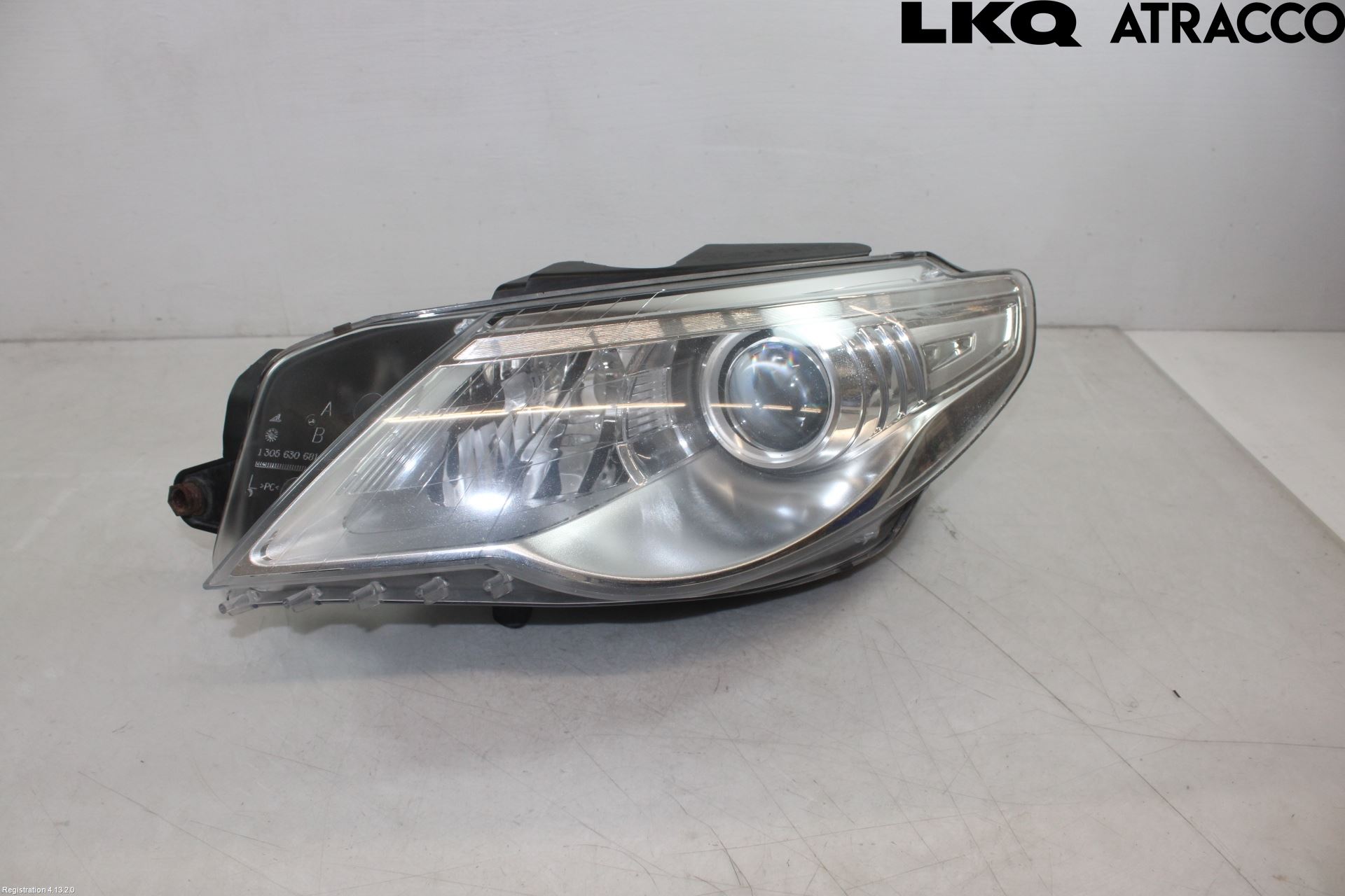 Volkswagen VW PASSAT CC 08-16 Strålkastare Vänster