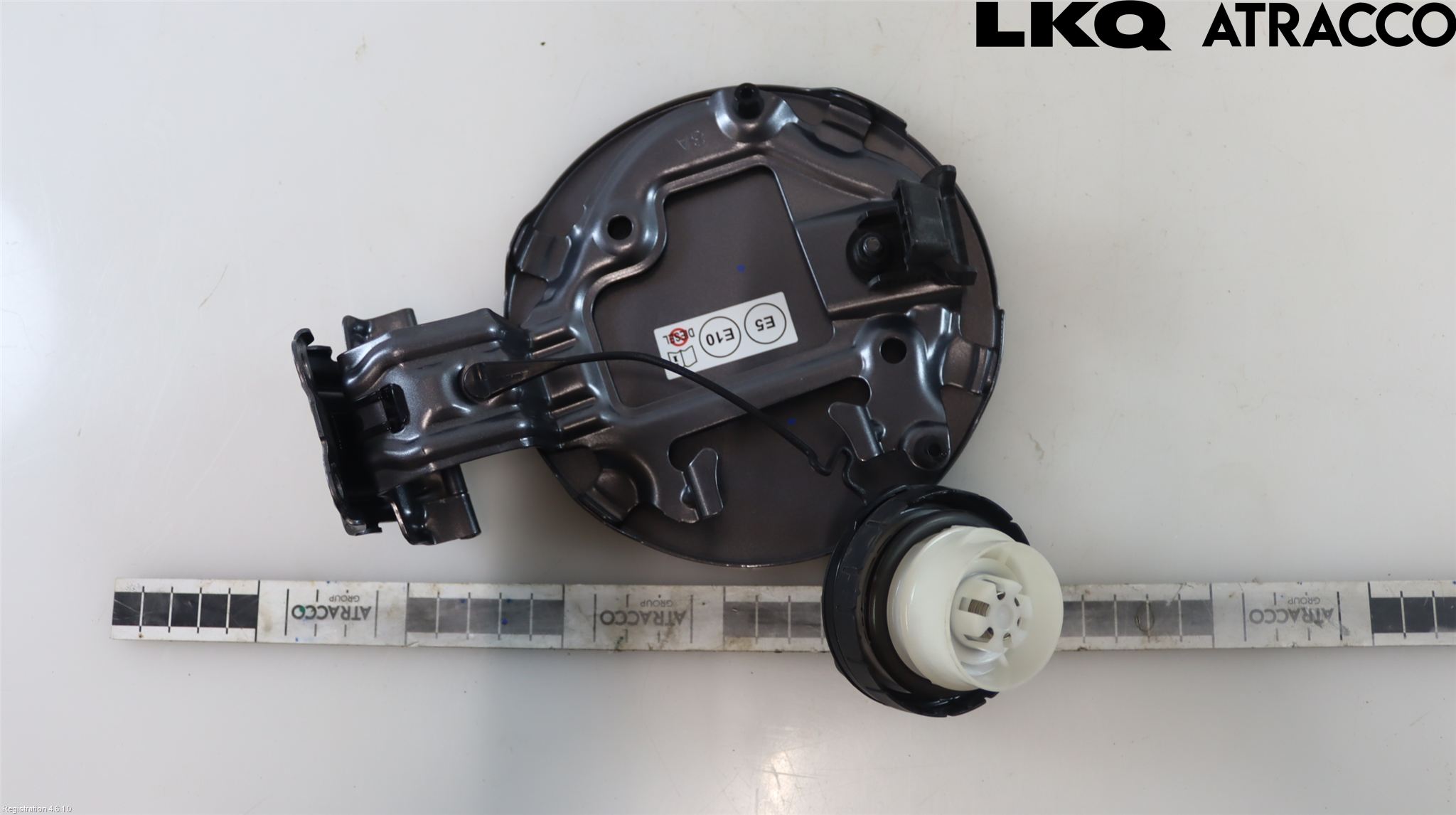 Lexus CT 200h Tanklucka