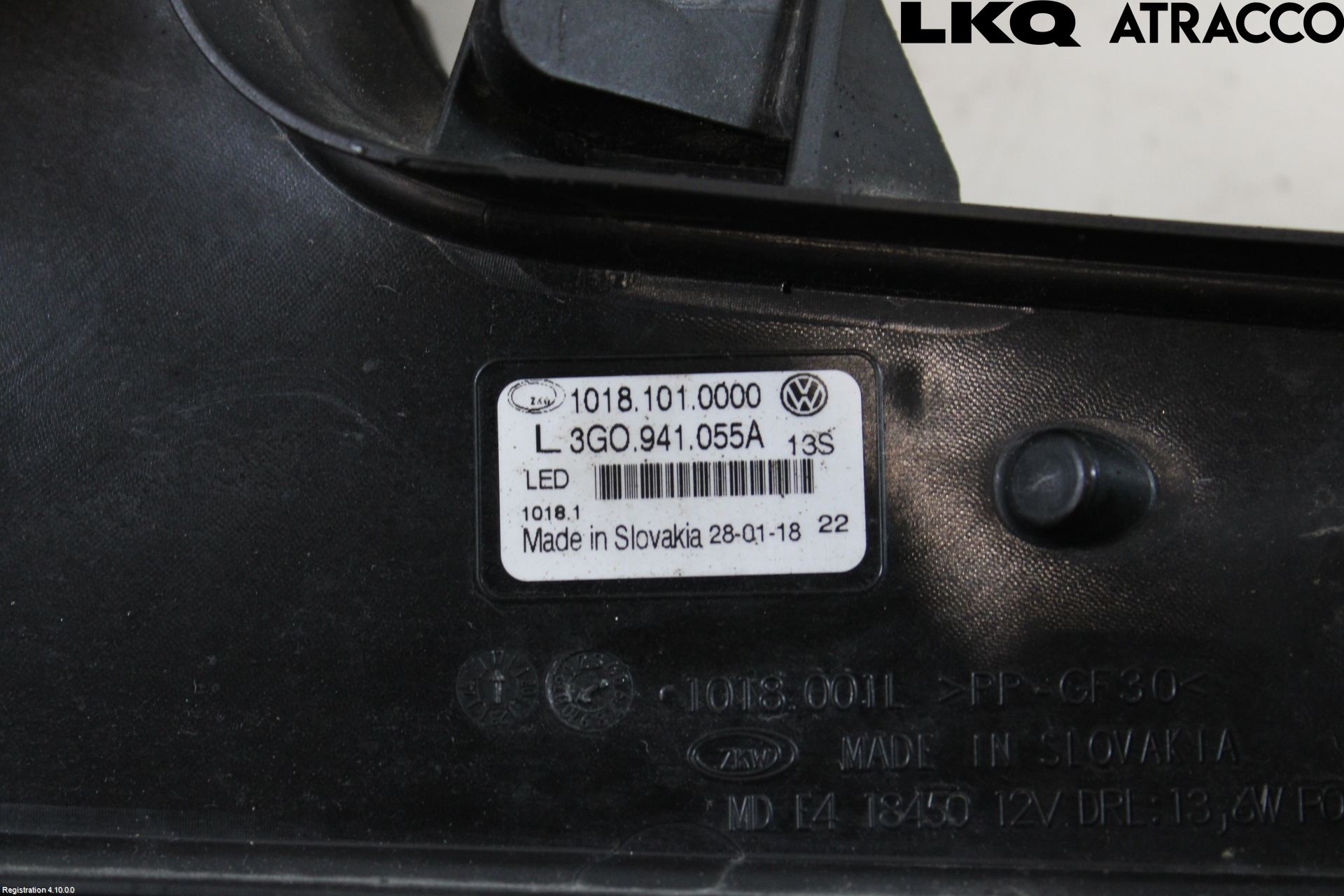 Volkswagen VW PASSAT 15-19 Dimljus-Varselljus Fram