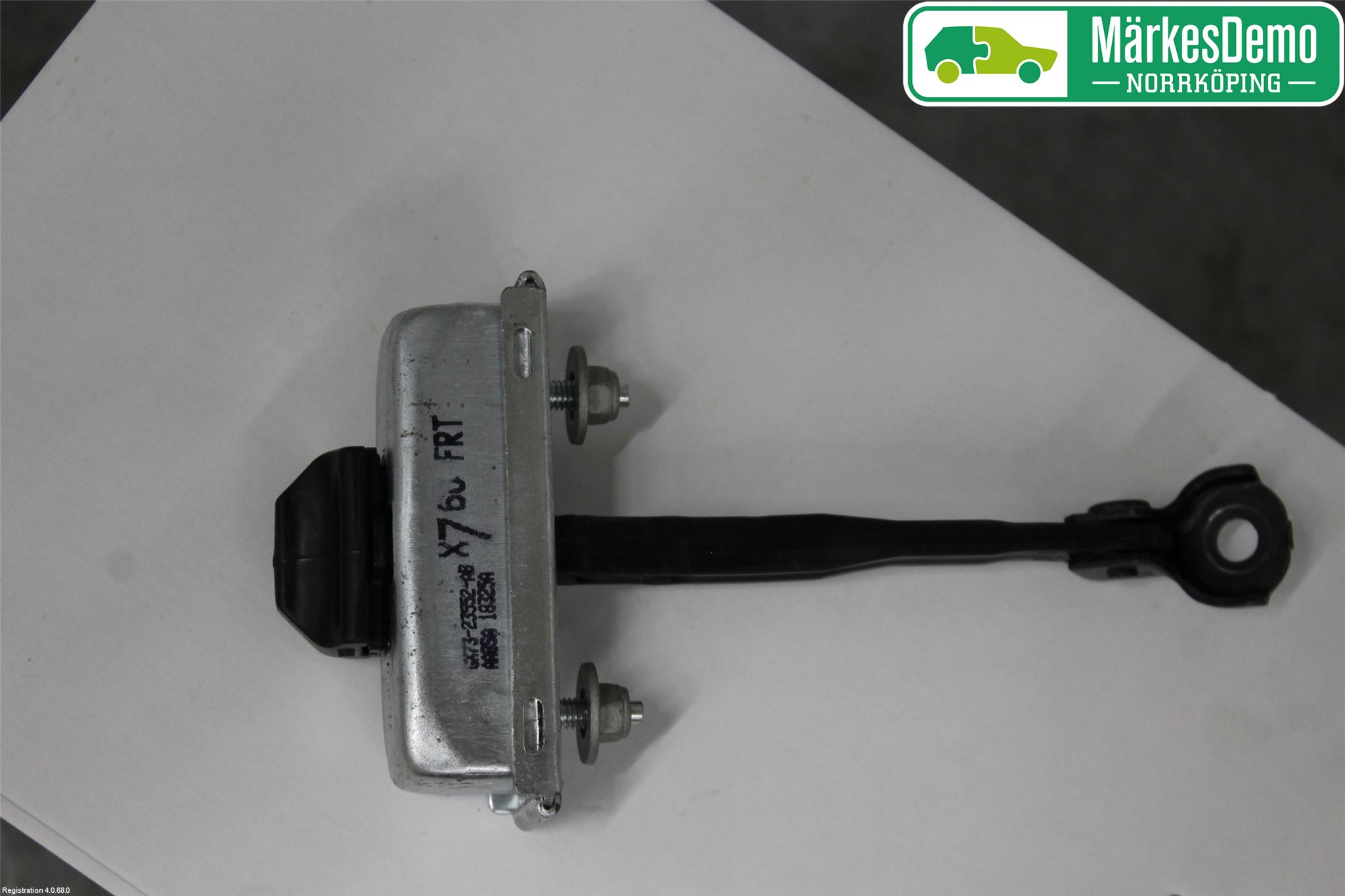 Jaguar XE (X760) 15-24 Dörrstopp