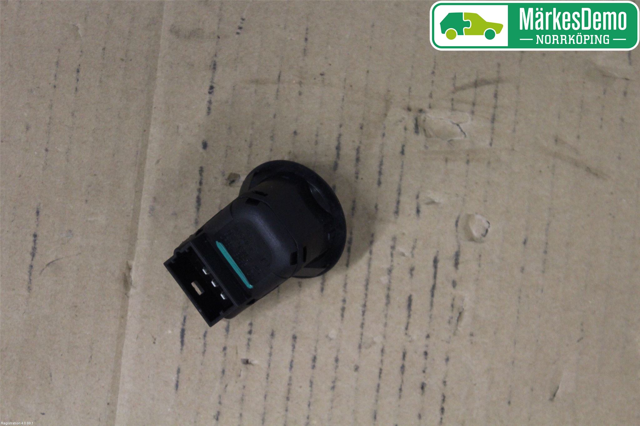 Jaguar XF 08-15 Strömställare Övrigt