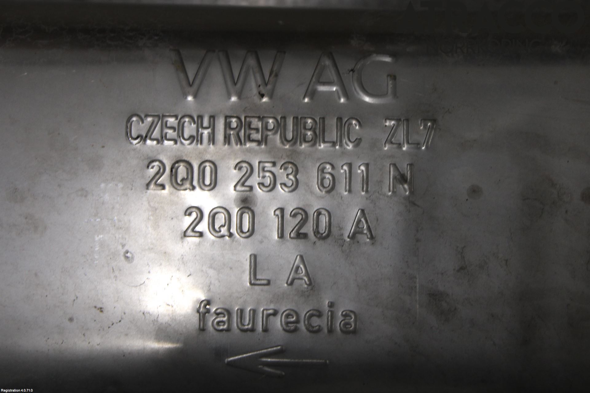 Skoda KAMIQ 20- Avgas Halvsats