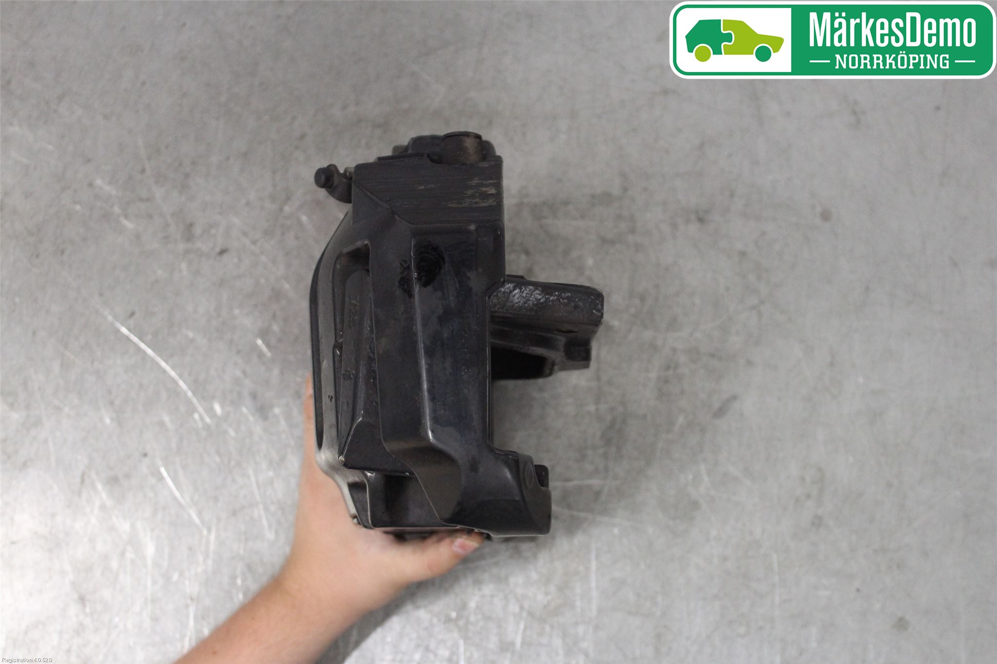 BMW 5 E60/61 Sed/Tou 02-10 Bromsok Fram Höger