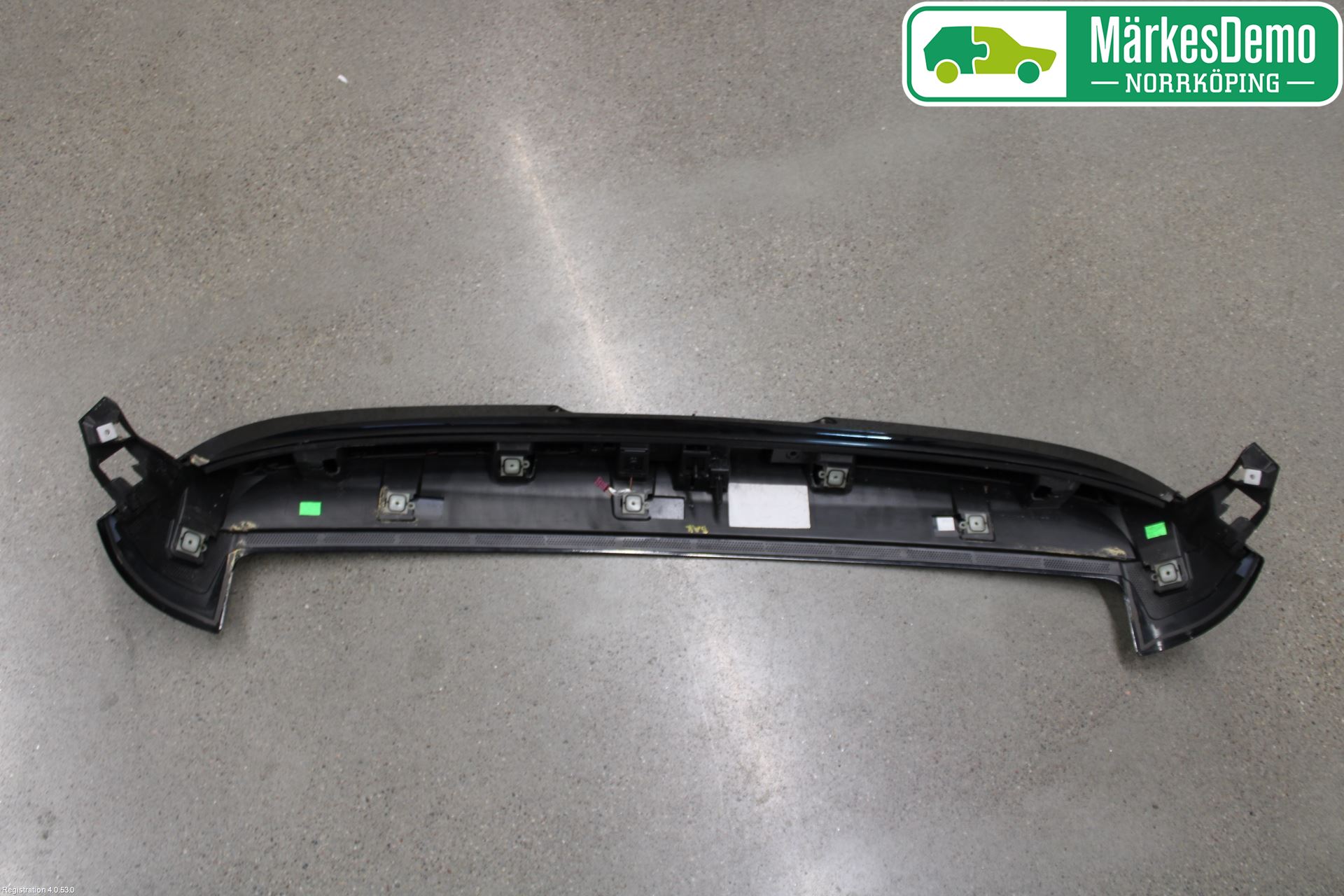BMW 2 F46 GRAN TOURER 15-22 Spoiler Baklucka