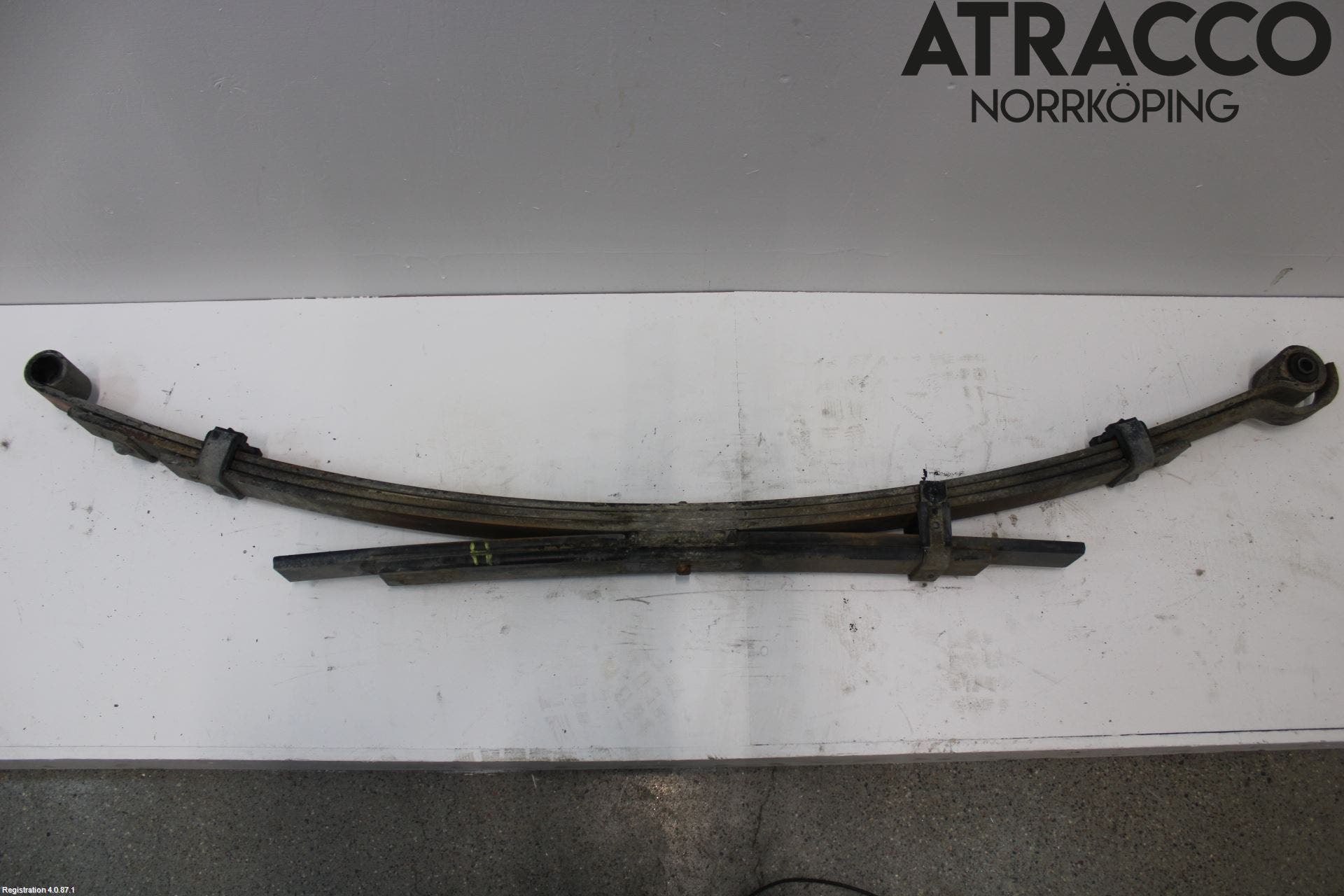 Toyota HILUX 16- Fjäder Bak Blad