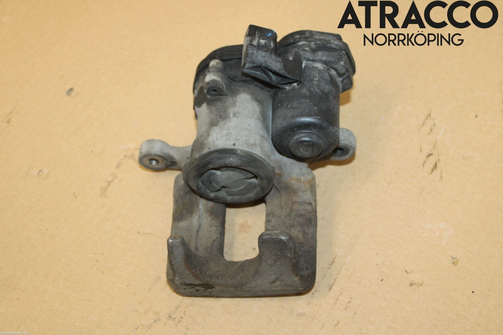 Audi Q3 8U 12-18 Bromsok Bak Höger