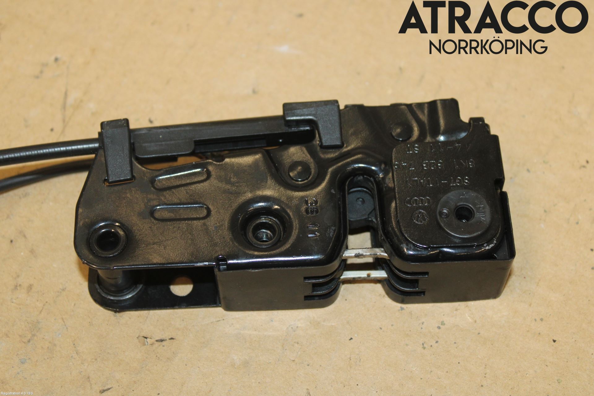 Audi A5 07-16 Huvlås