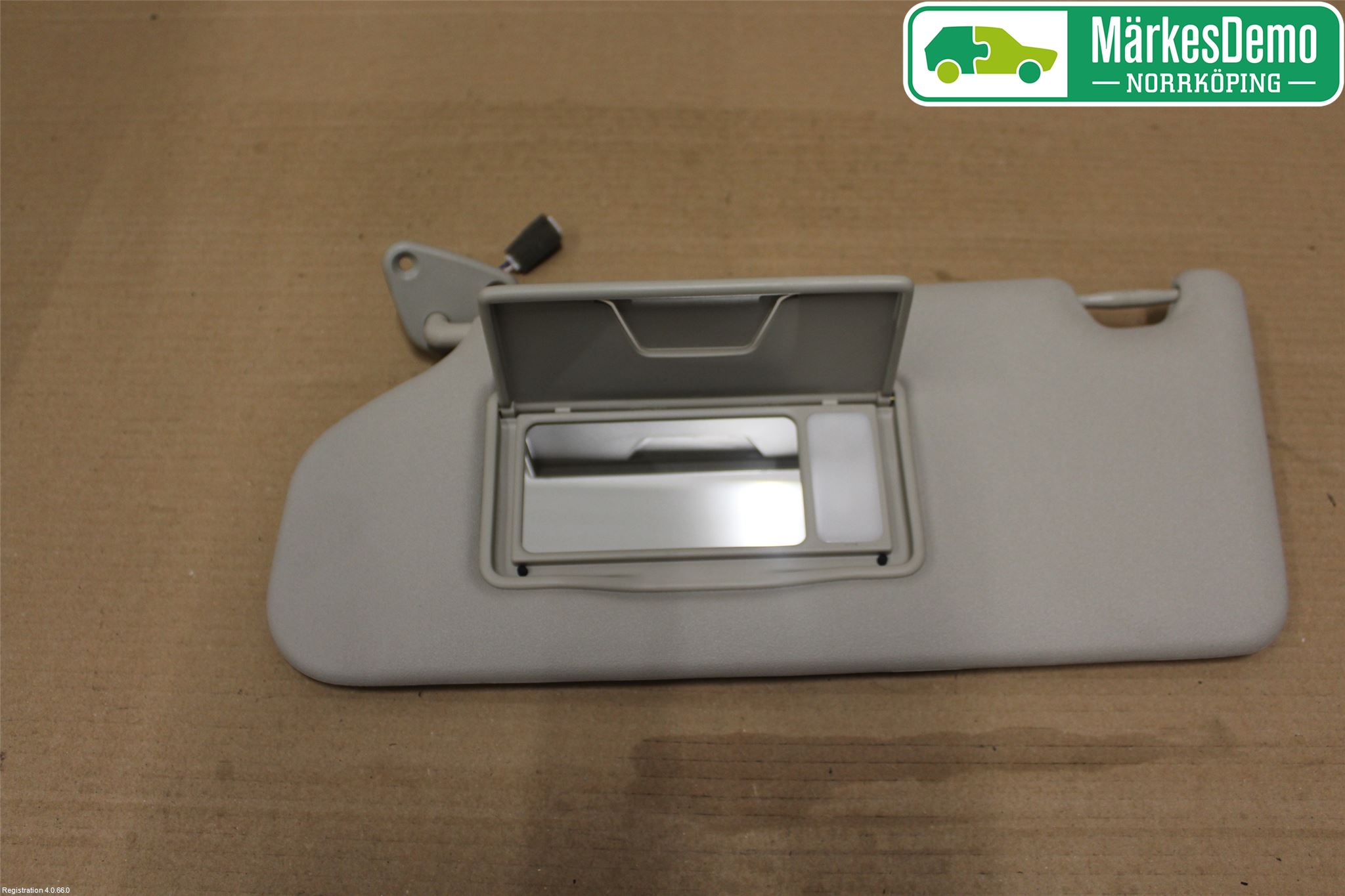 Mitsubishi OUTLANDER 13-21 Solskydd