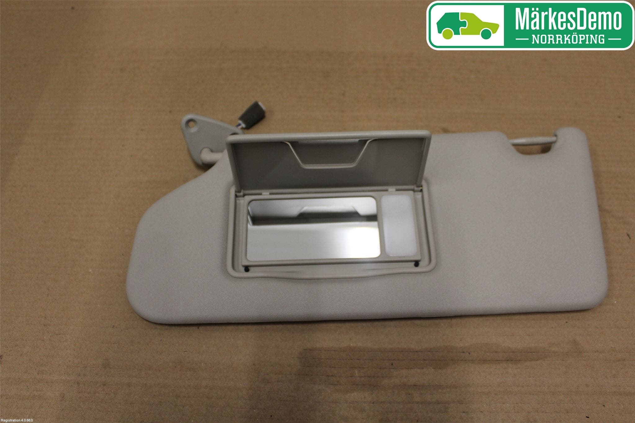 Mitsubishi OUTLANDER 13-21 Solskydd