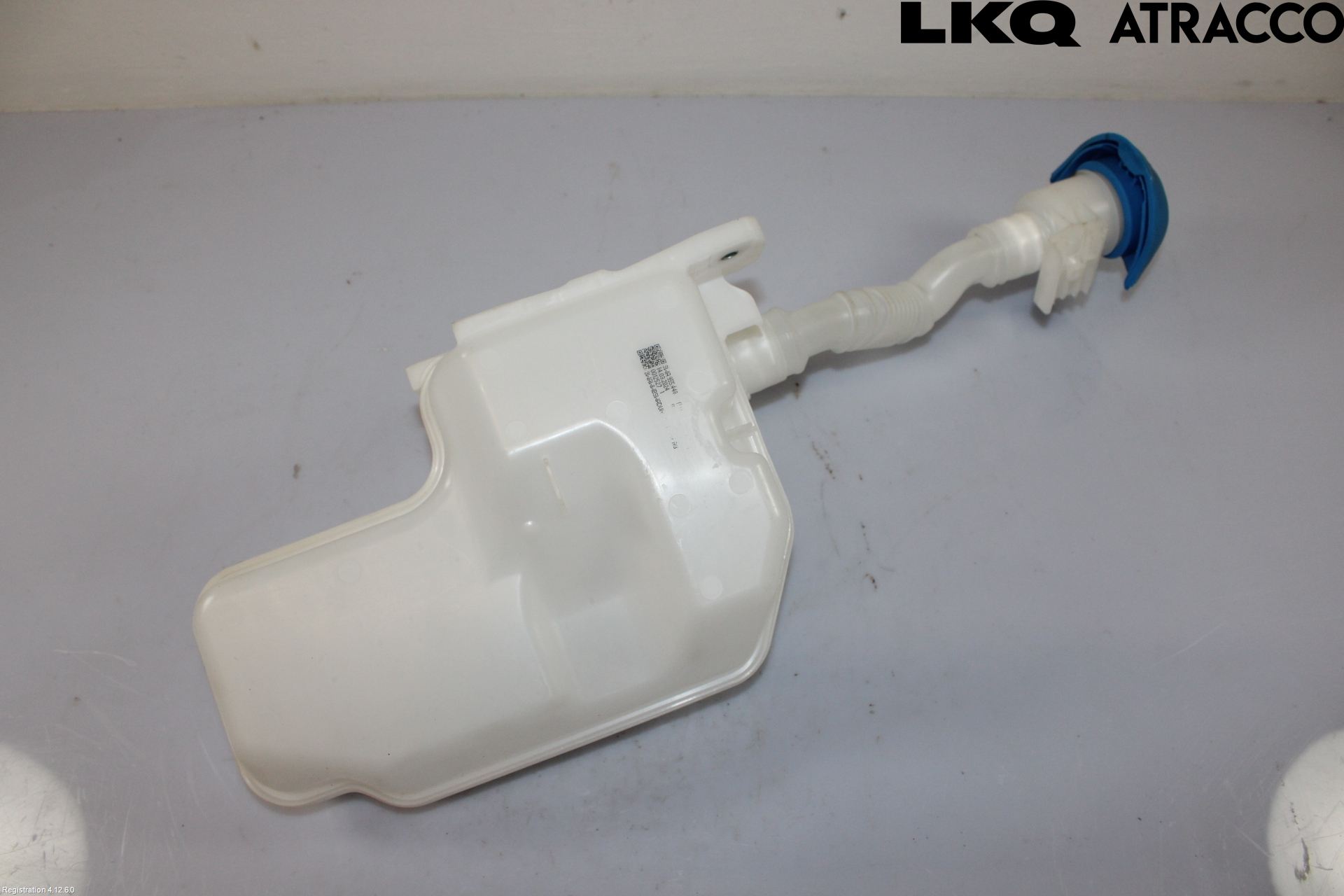 Volkswagen VW PASSAT 24- Spolartank Vindruta