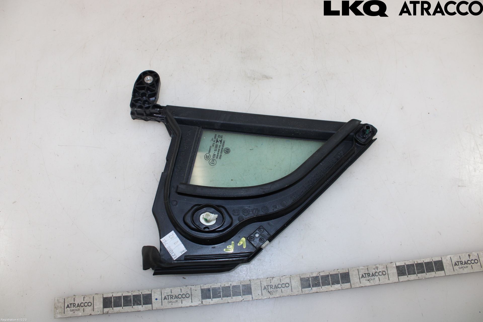 Volkswagen VW ID.4 21- Dörruta Fram Lilla Vä