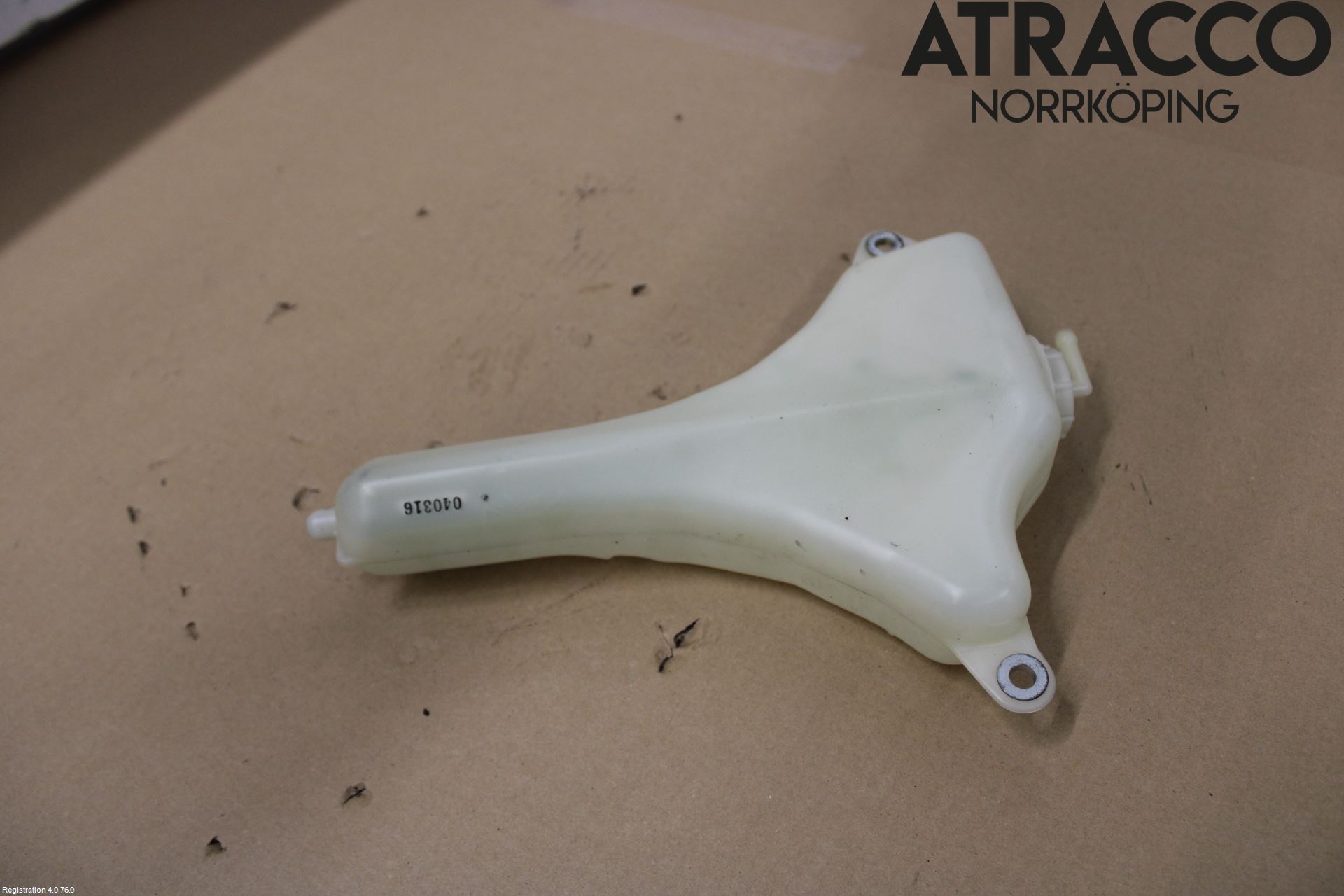 Honda ACCORD    03-07 Expansionstank