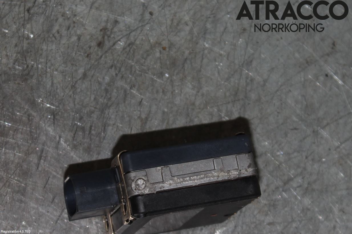 Volkswagen VW GOLF / E-GOLF VII 13-20 Sensor Aktivt Kollisionsskydd