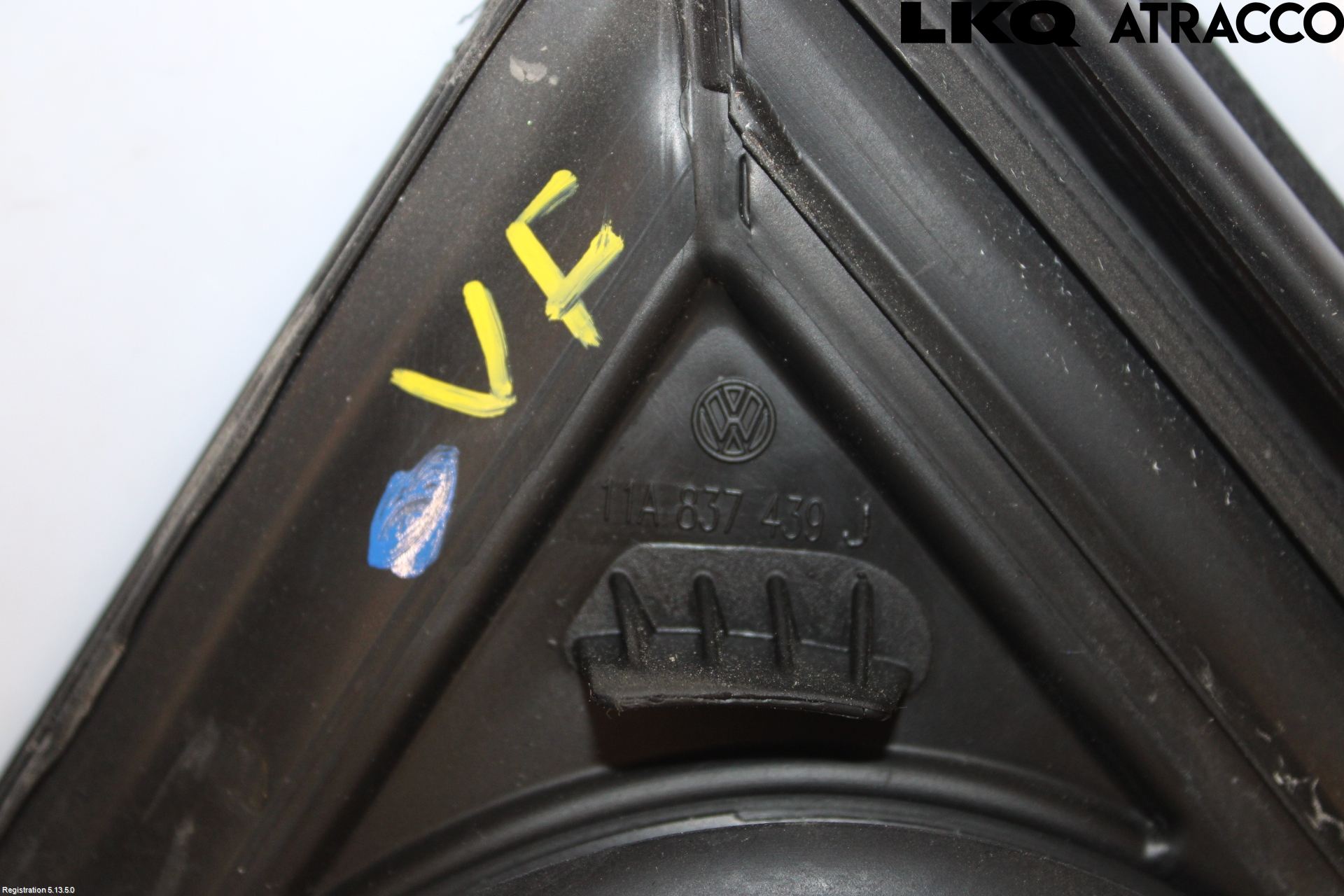 Volkswagen VW ID.4 21- Dörr Dekorlist Fram Vä