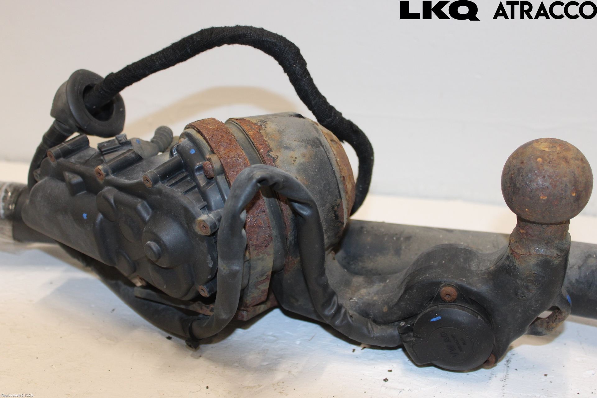 Volkswagen VW PASSAT 15-19 Dragkrok