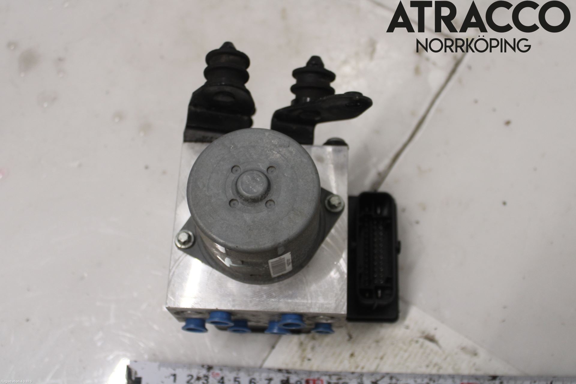 Volkswagen VW PASSAT 11-14 Abs Hydraulaggregat