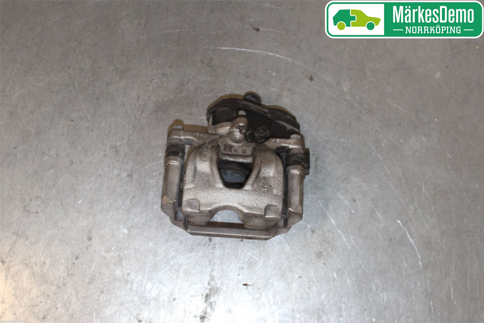 Audi A4/S4 B9 16-19 Bromsok Bak Vänster