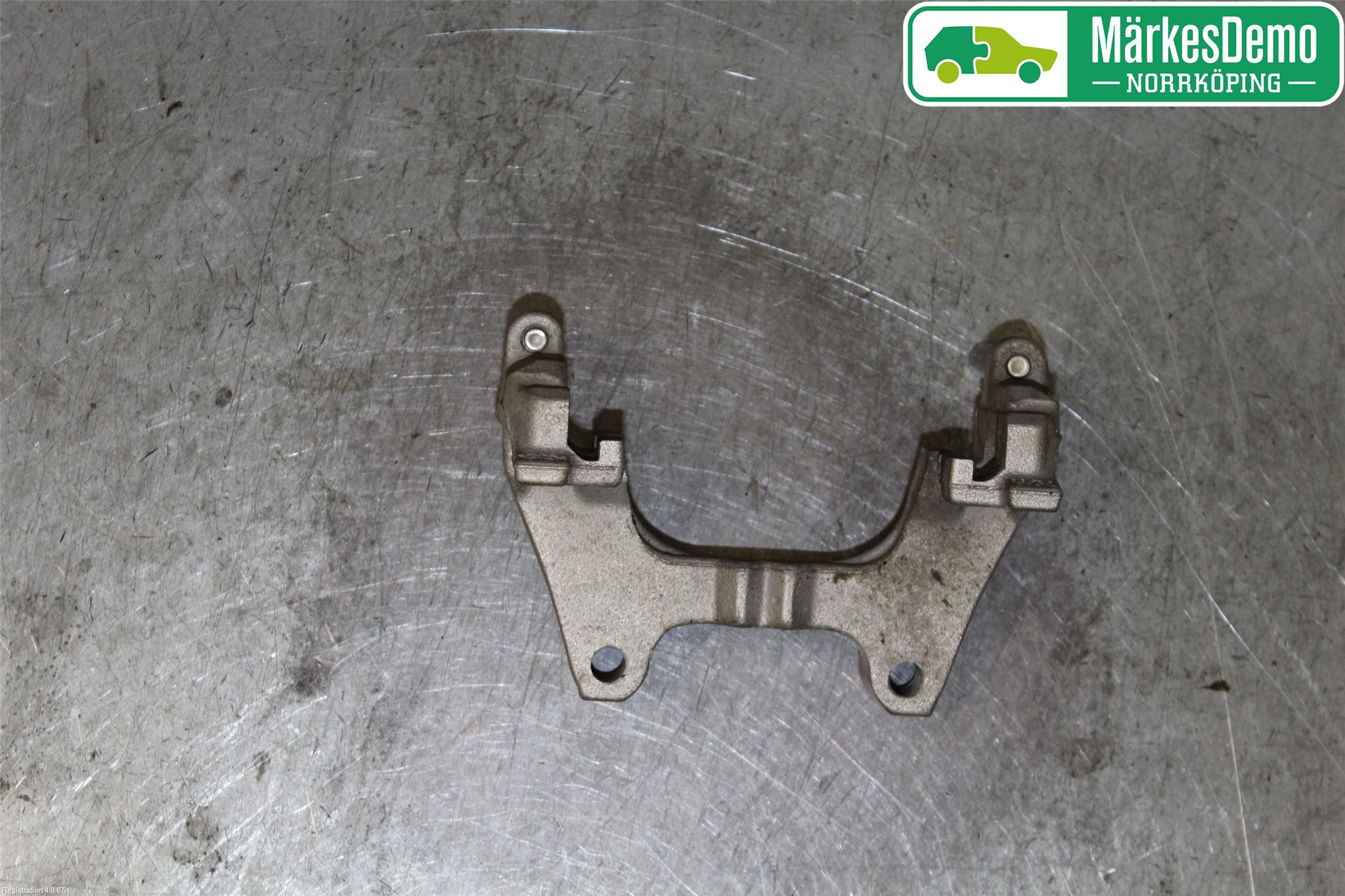 Skoda SUPERB 16-24 Bromsokshållare