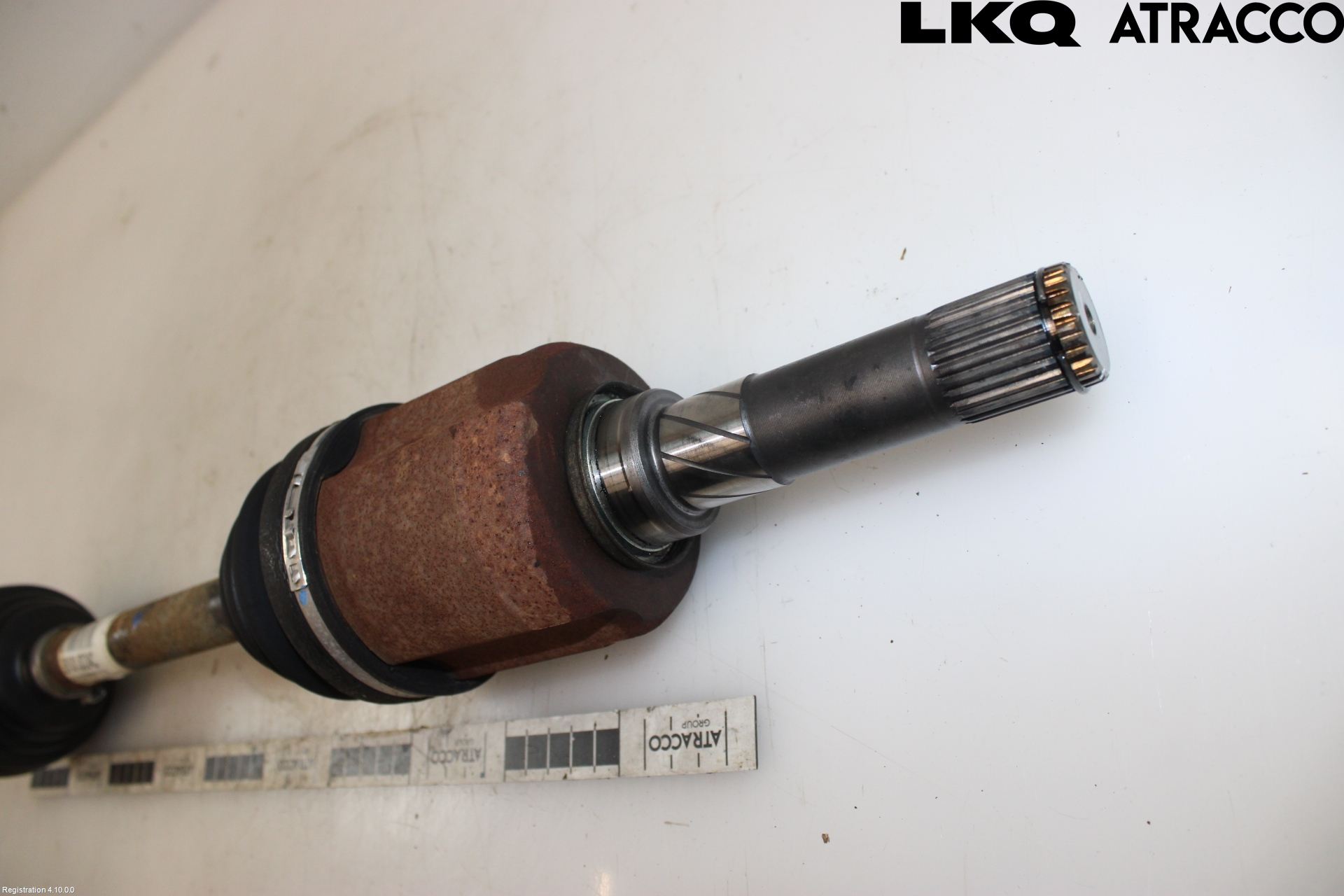 Nissan QASHQAI+2  10-14 Drivaxel Fram Vänster